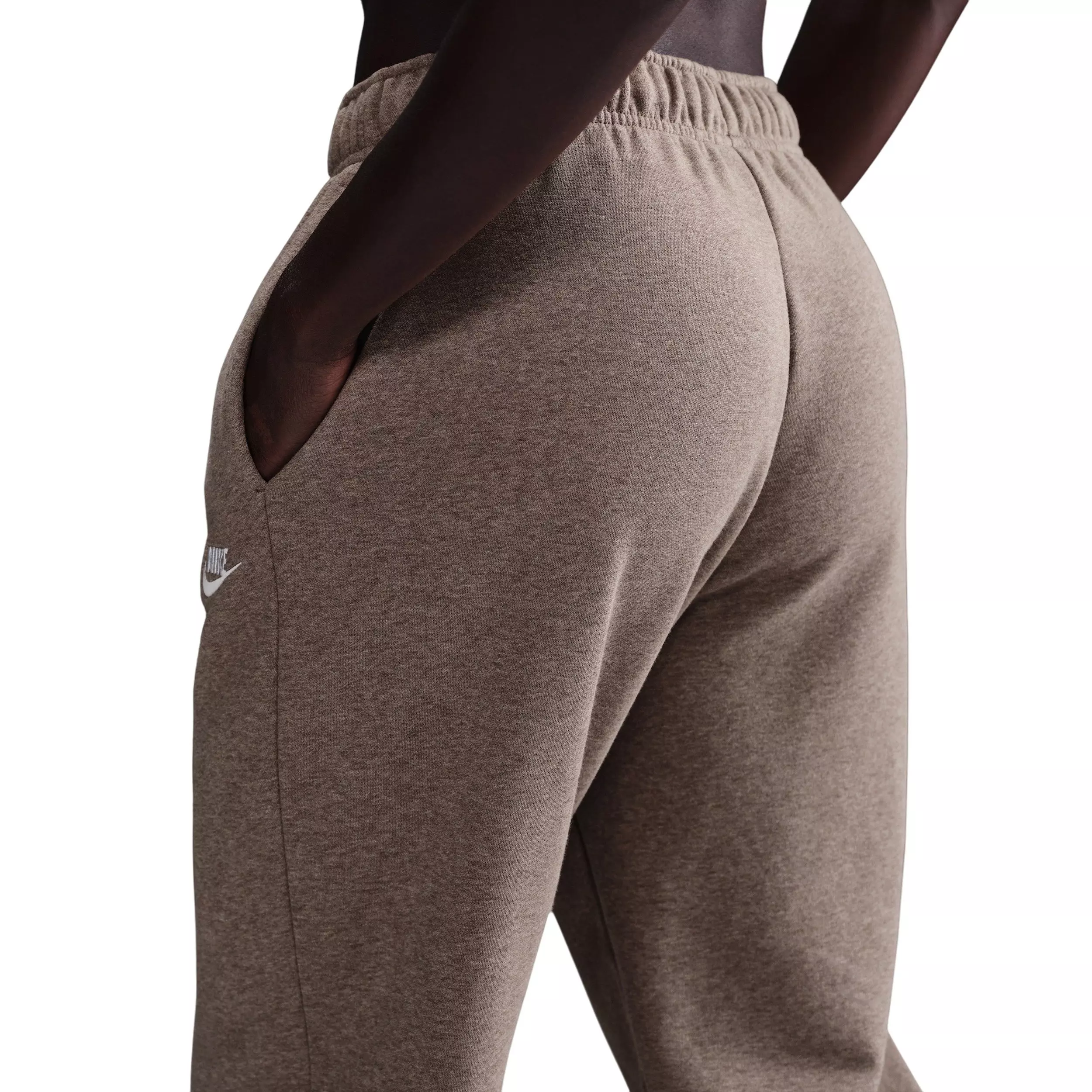 Nike Women's Sportswear Club Fleece Mid-Rise Oversized Sweatpants - Brown - BROWN