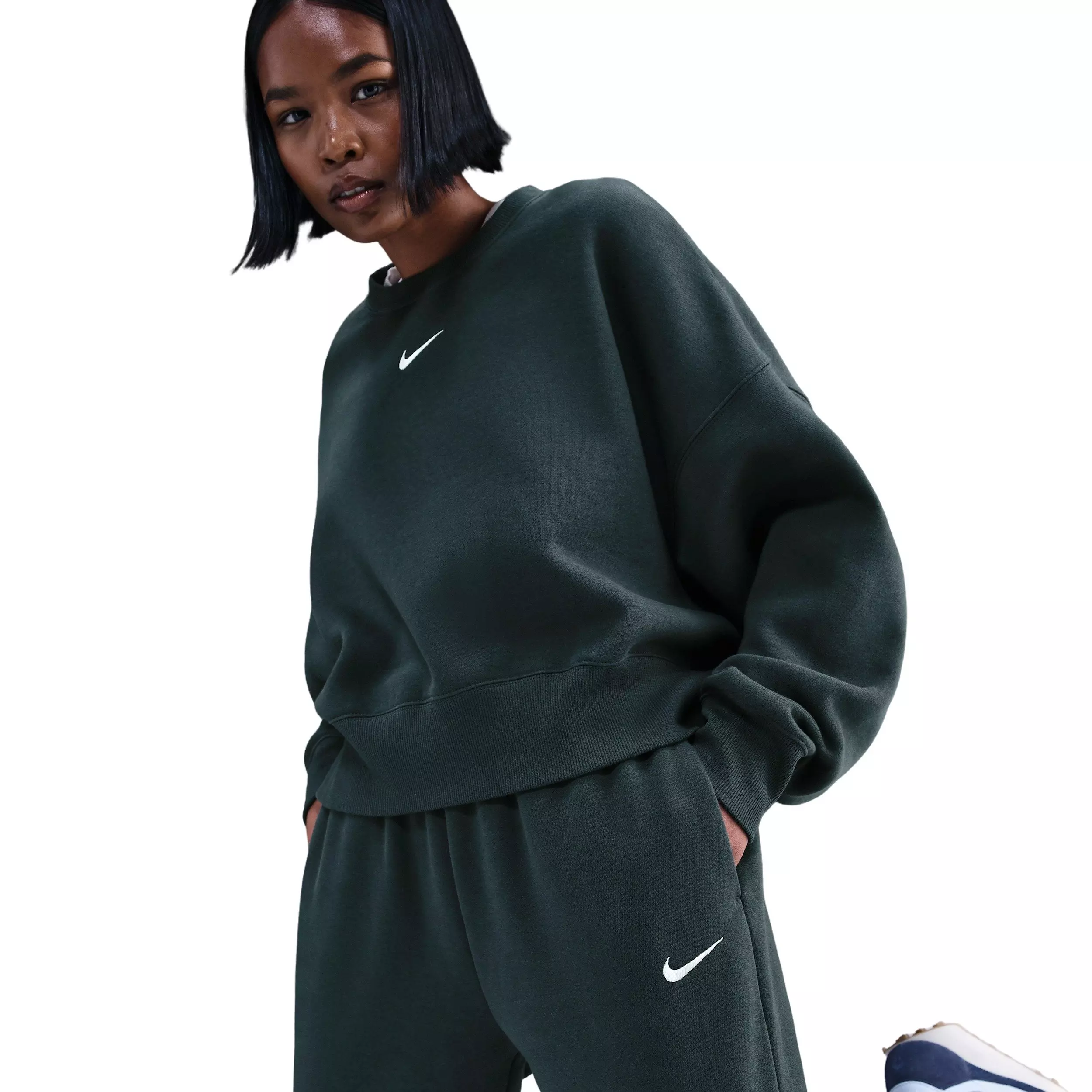 Nike Women's Sportswear Phoenix Fleece High-Waisted Oversized Sweatpants - Green - GREEN