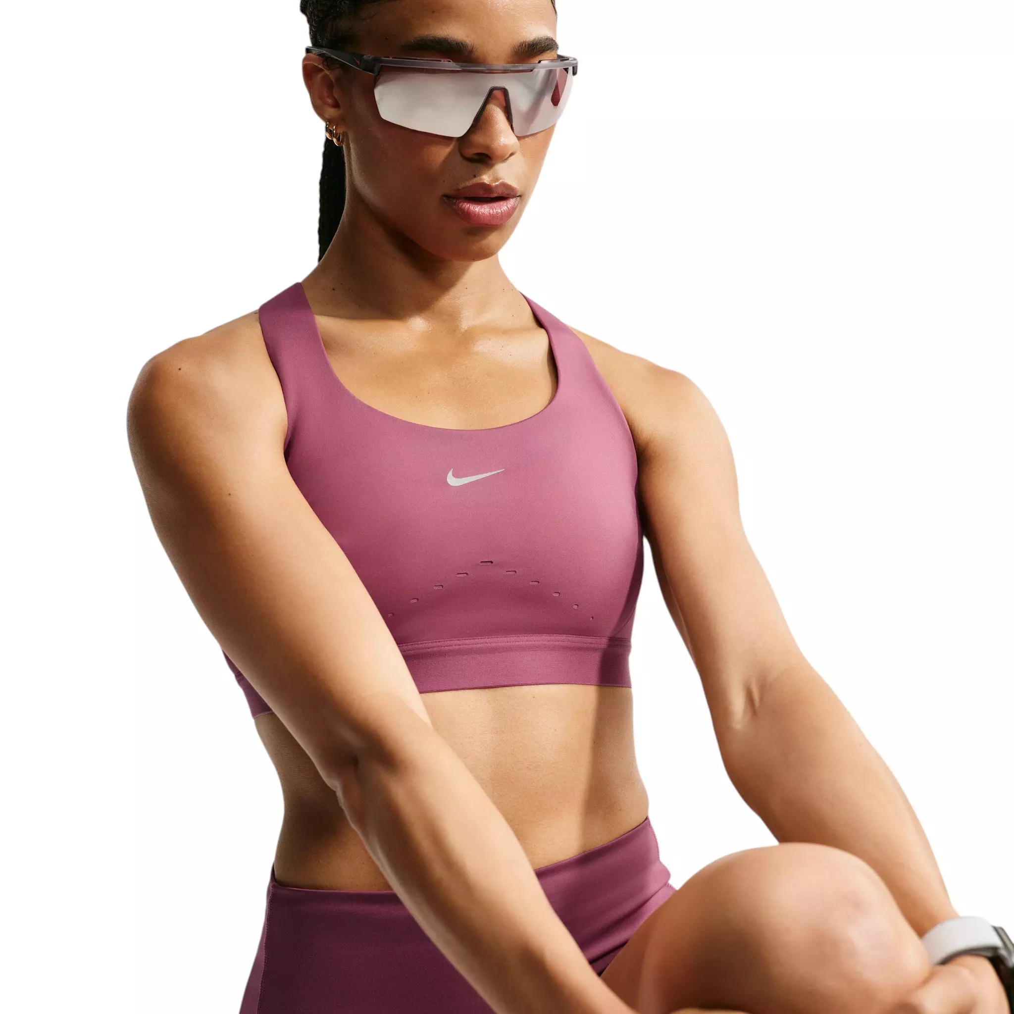 Nike Women's Swift High-Support Lightly Lined Sports Bra - Pink Smoke - PINK SMOKE