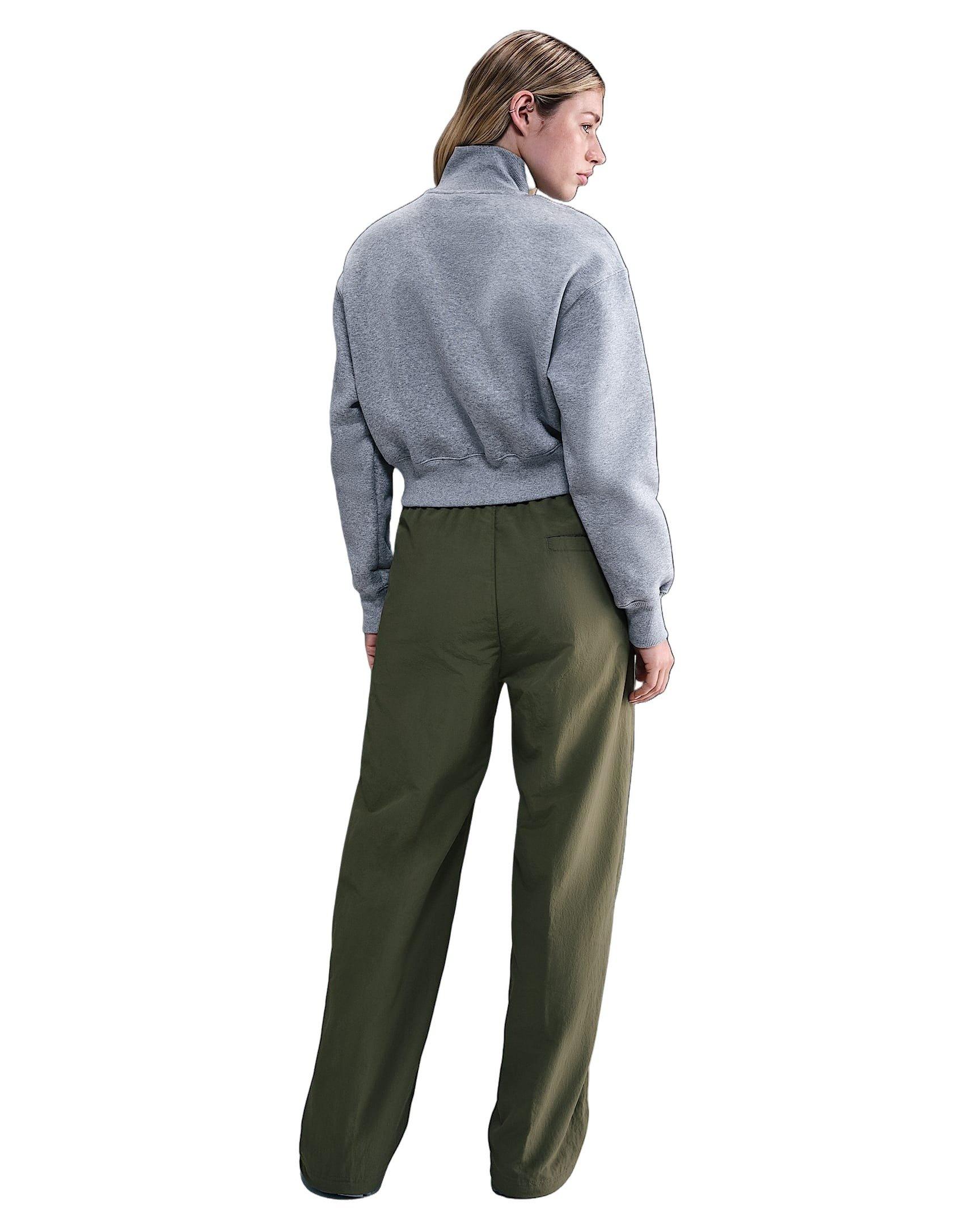 Nike Women's Sportswear Everything Wovens Mid-Rise Open-Hem Pants - Green - GREEN Thumbnail View 2