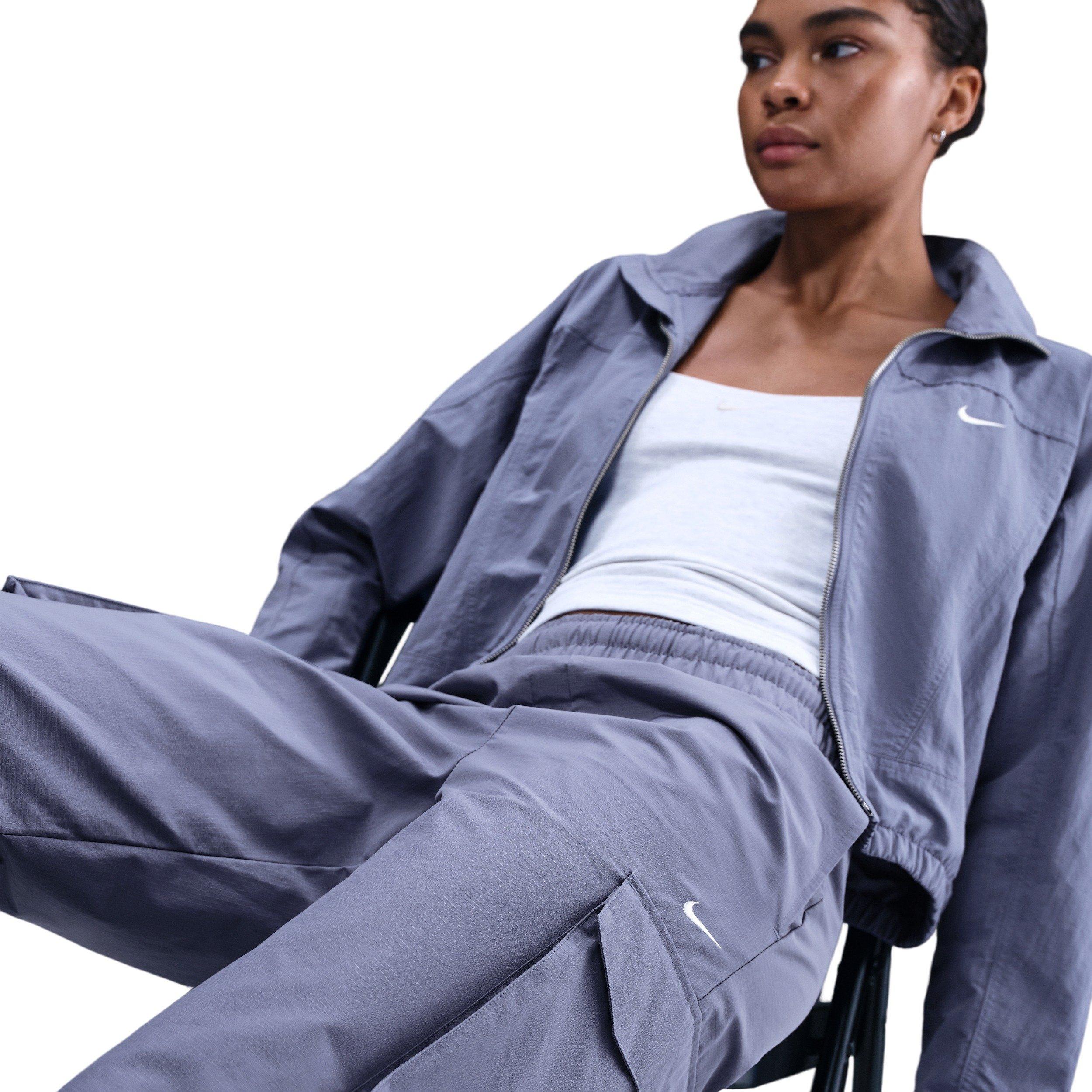 Nike Women's Sportswear Everything Wovens Mid-Rise Cargo Pants - Indigo - INDIGO Thumbnail View 5