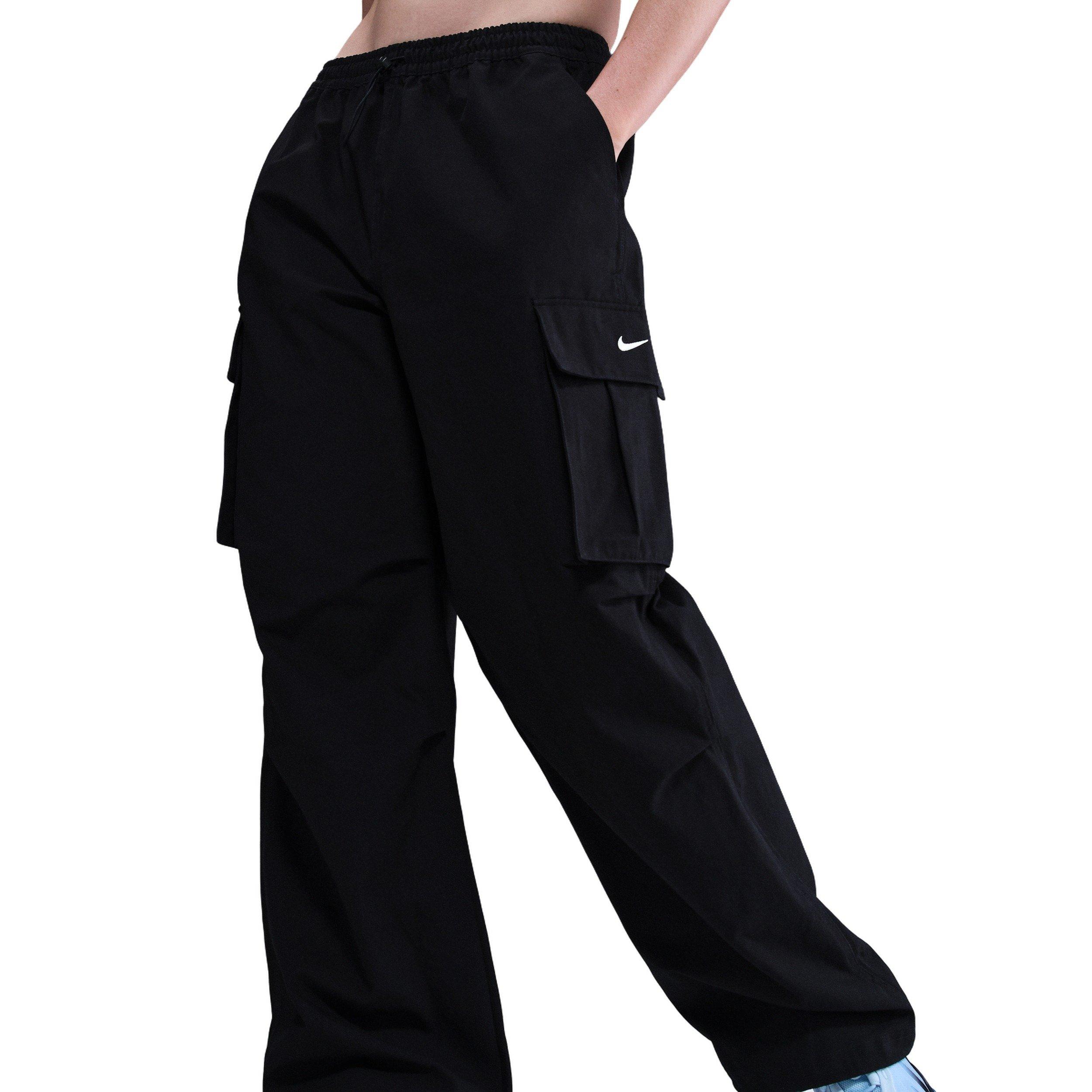 Nike Women's Sportswear Mid-Rise Oversized Woven Cargo Pants - Black - BLACK Thumbnail View 3