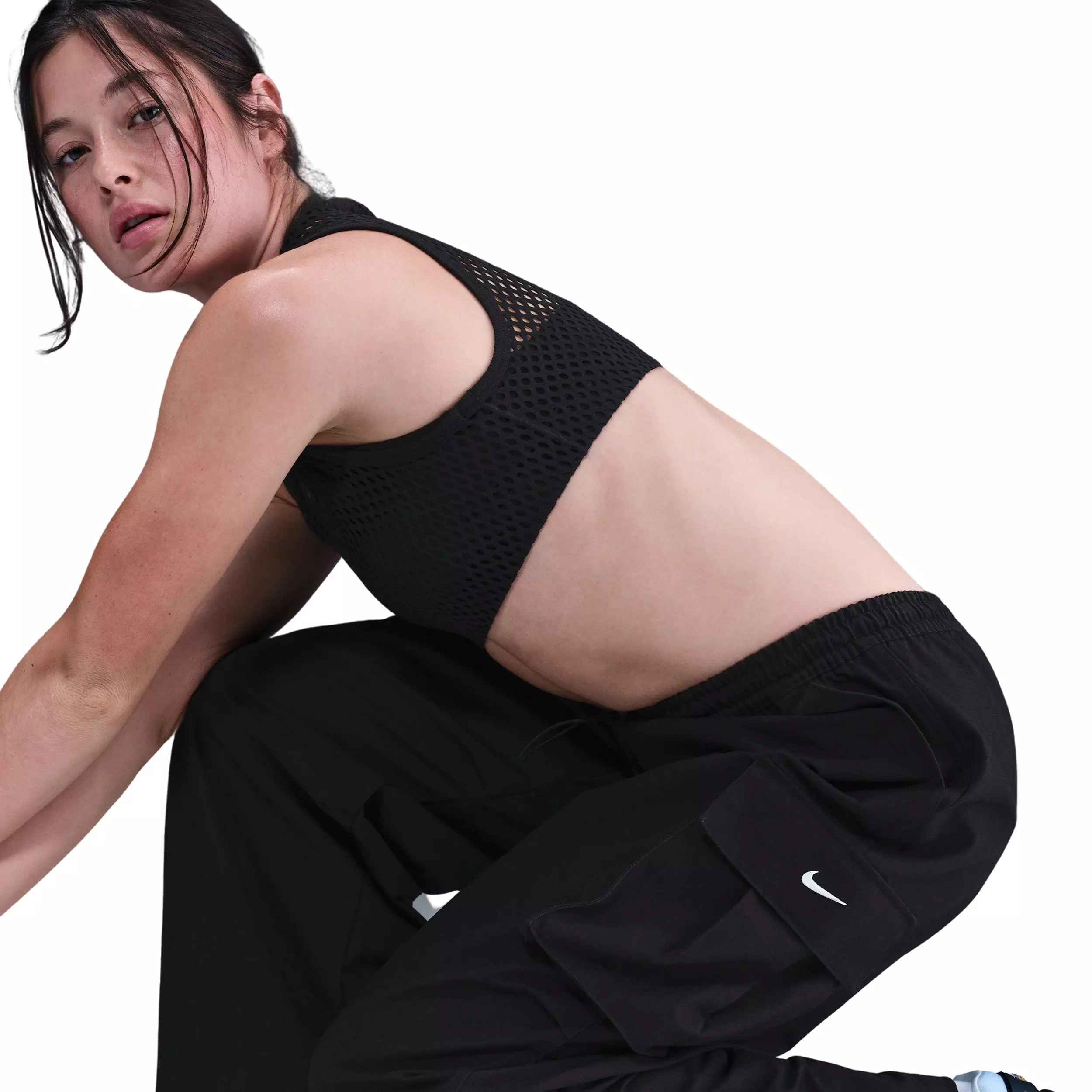 Nike Women's Sportswear Mid-Rise Oversized Woven Cargo Pants - Black - BLACK