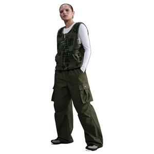 Nike Women's Sportswear Mid-Rise Oversized Woven Cargo Pants - Green