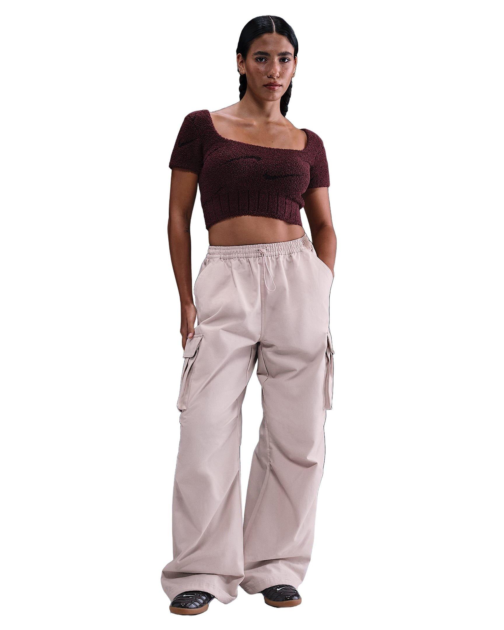 Nike Women's Sportswear Mid-Rise Oversized Woven Cargo Pants - Pink - PINK Thumbnail View 1