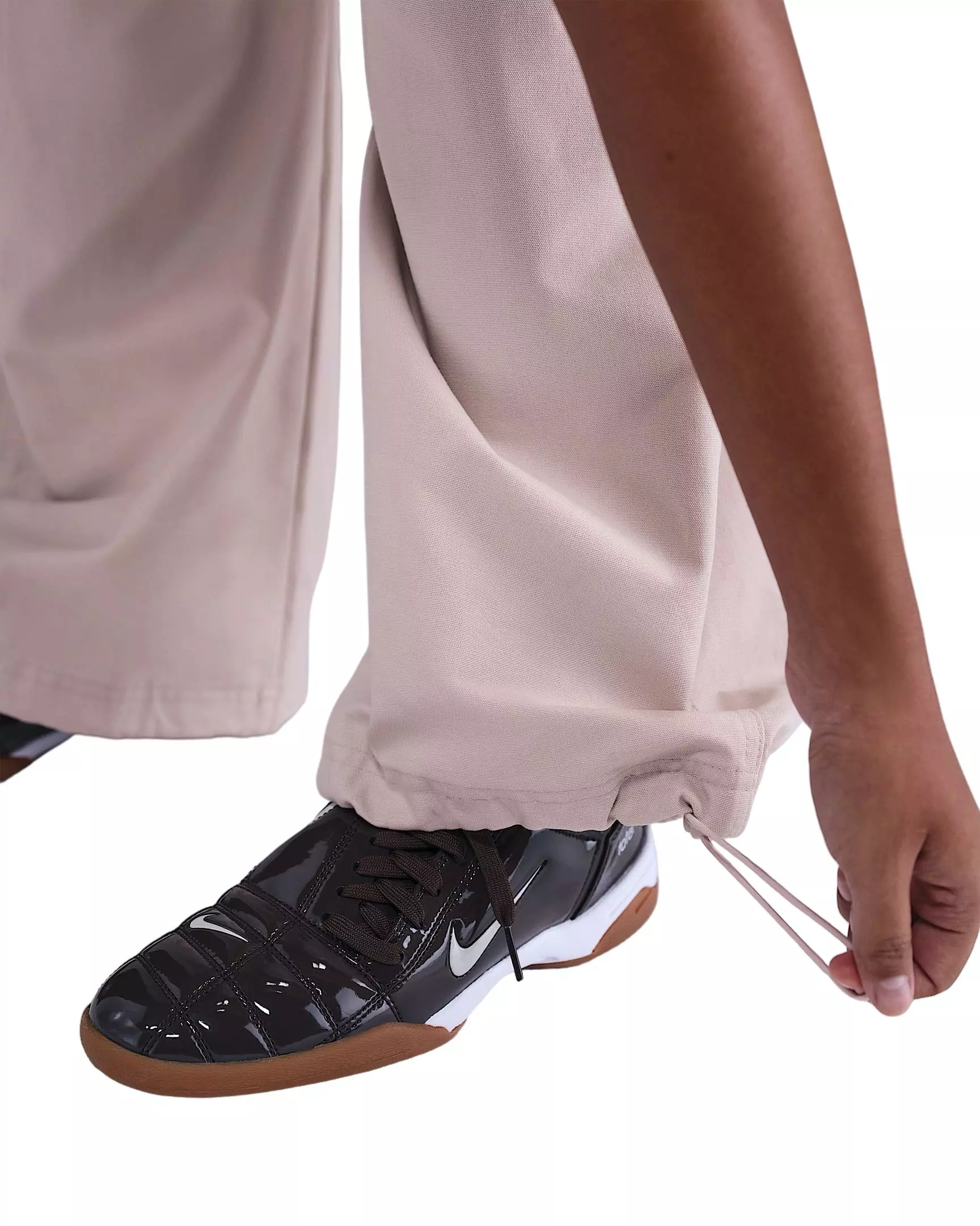 Nike Women's Sportswear Mid-Rise Oversized Woven Cargo Pants - Pink - PINK