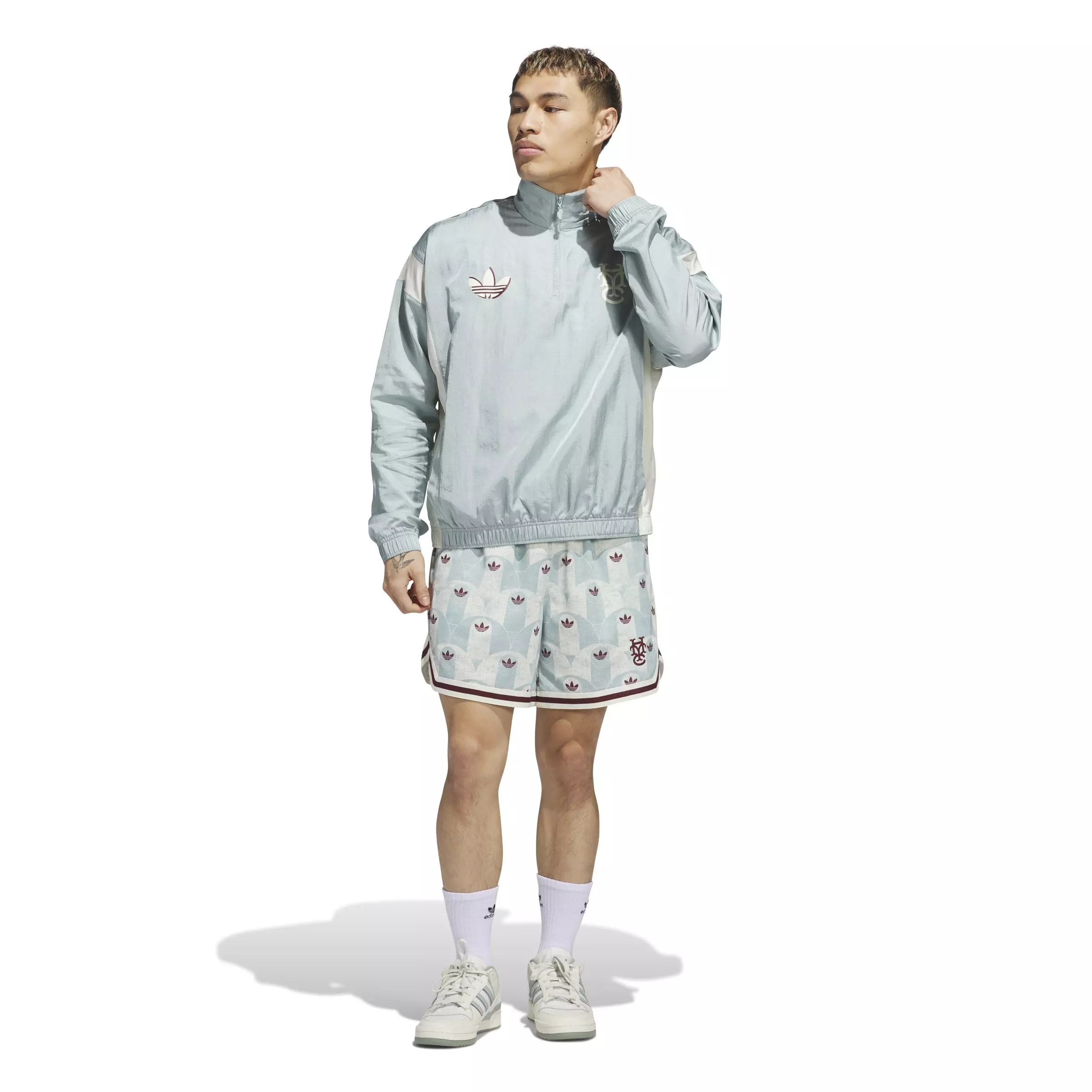 adidas Men's Hoop York City 1/2 Zip Woven Jacket-Green - GREEN