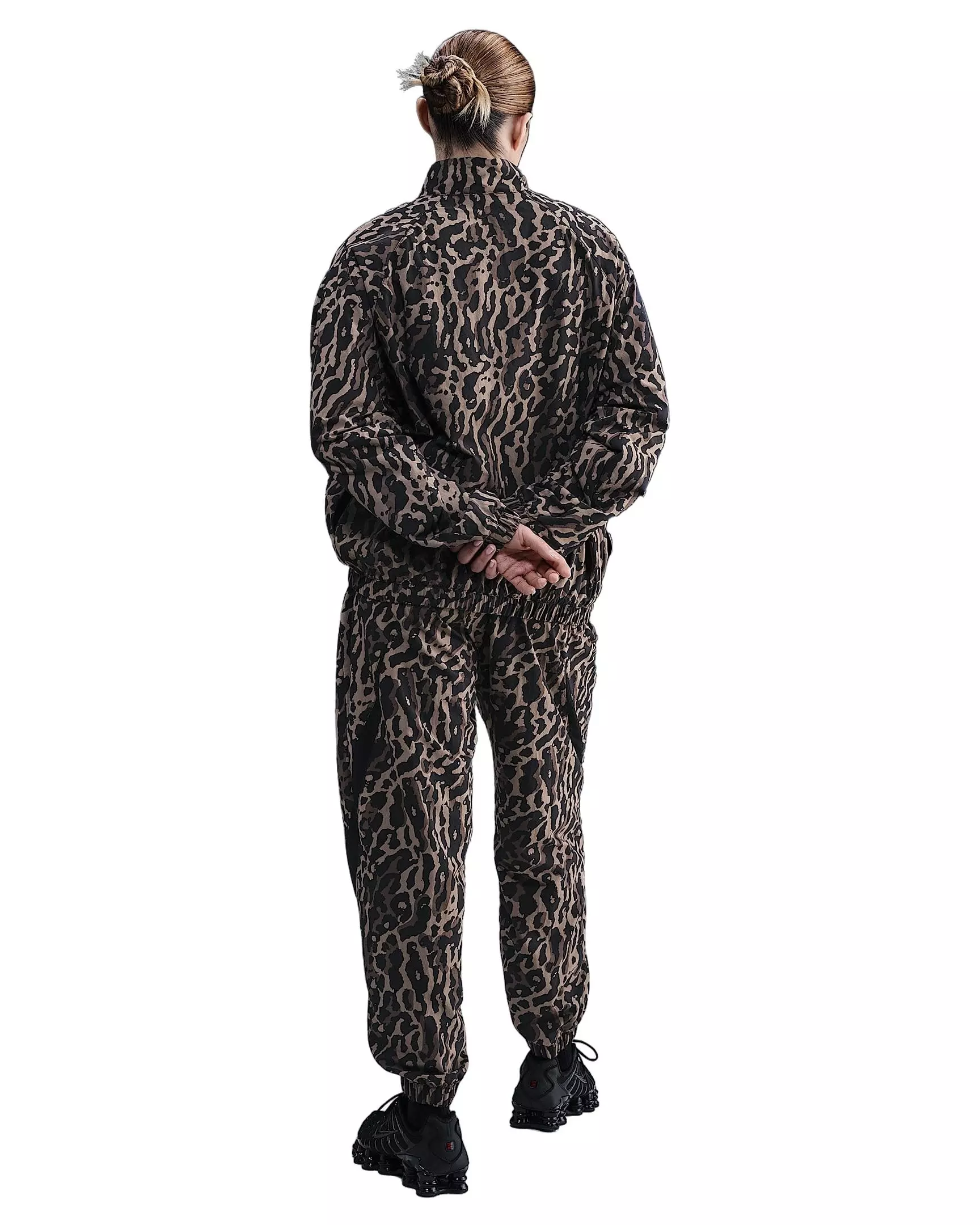 Nike Women's Sportswear Woven Printed Pants - Black - BLACK