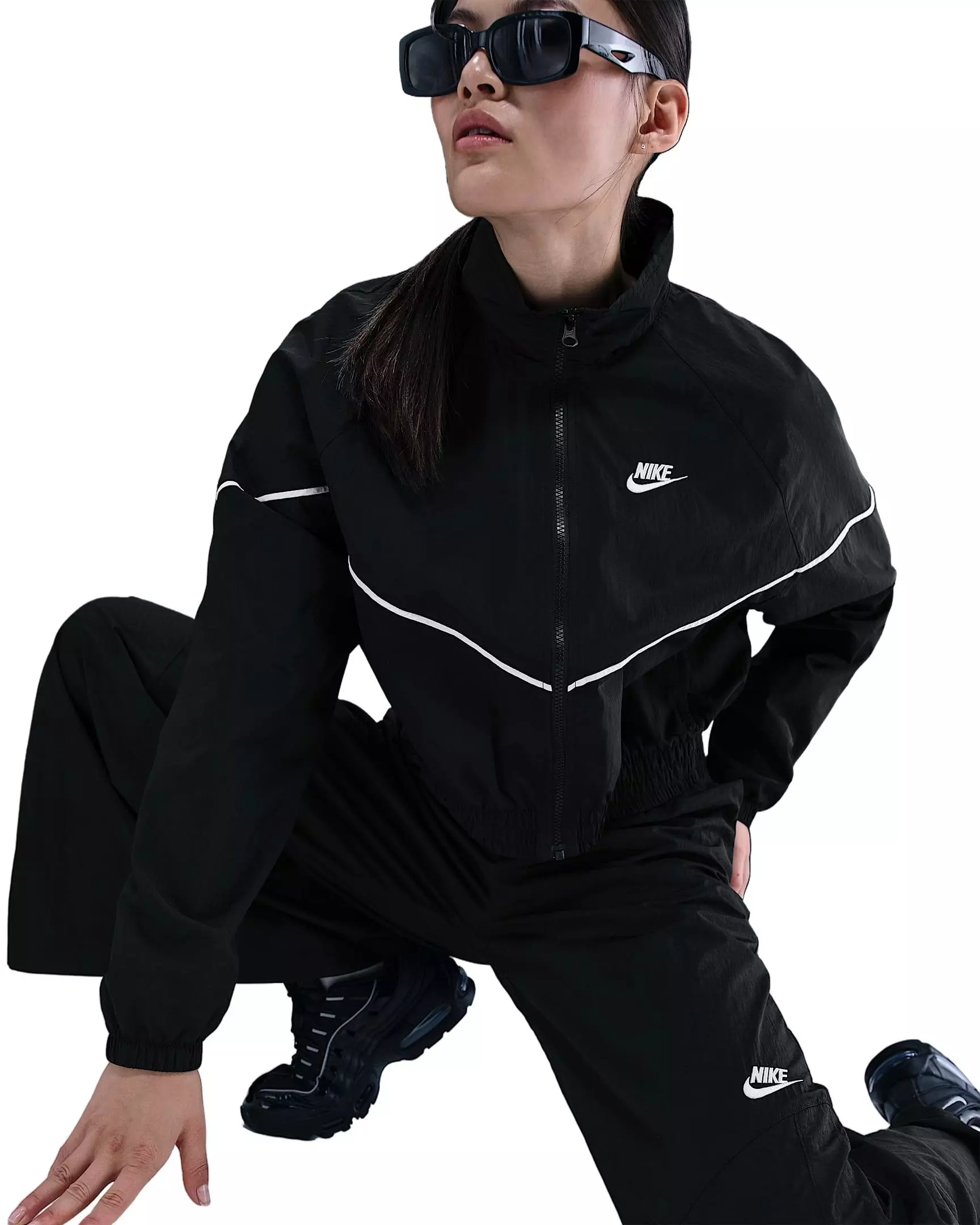 Nike Women's Sportswear Wide-Leg Woven Pants - Black - BLACK