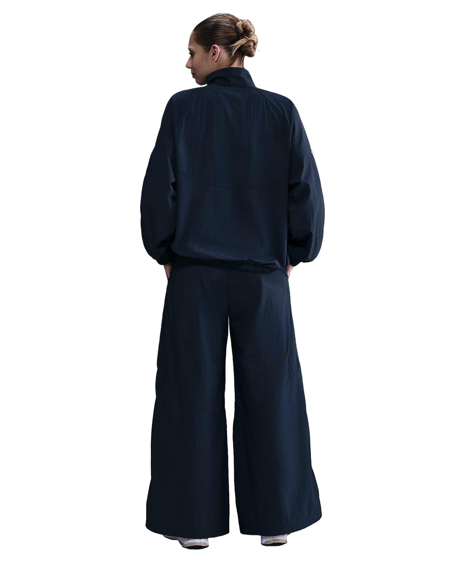 Nike Women's Sportswear Wide-Leg Woven Trousers - Blue - BLUE Thumbnail View 2