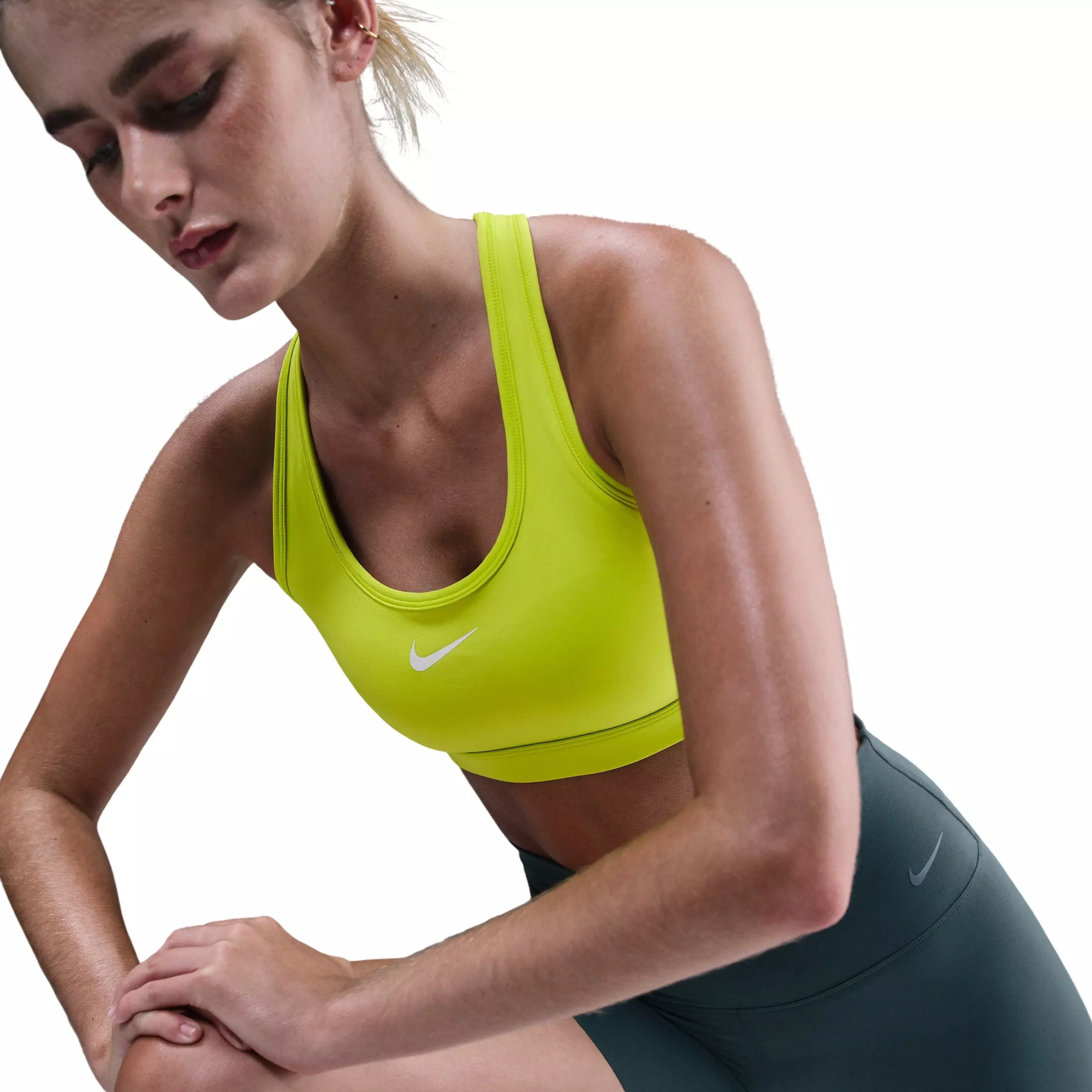 Nike Women's Swoosh Medium Support Padded Sports Bra - Neon - NEON