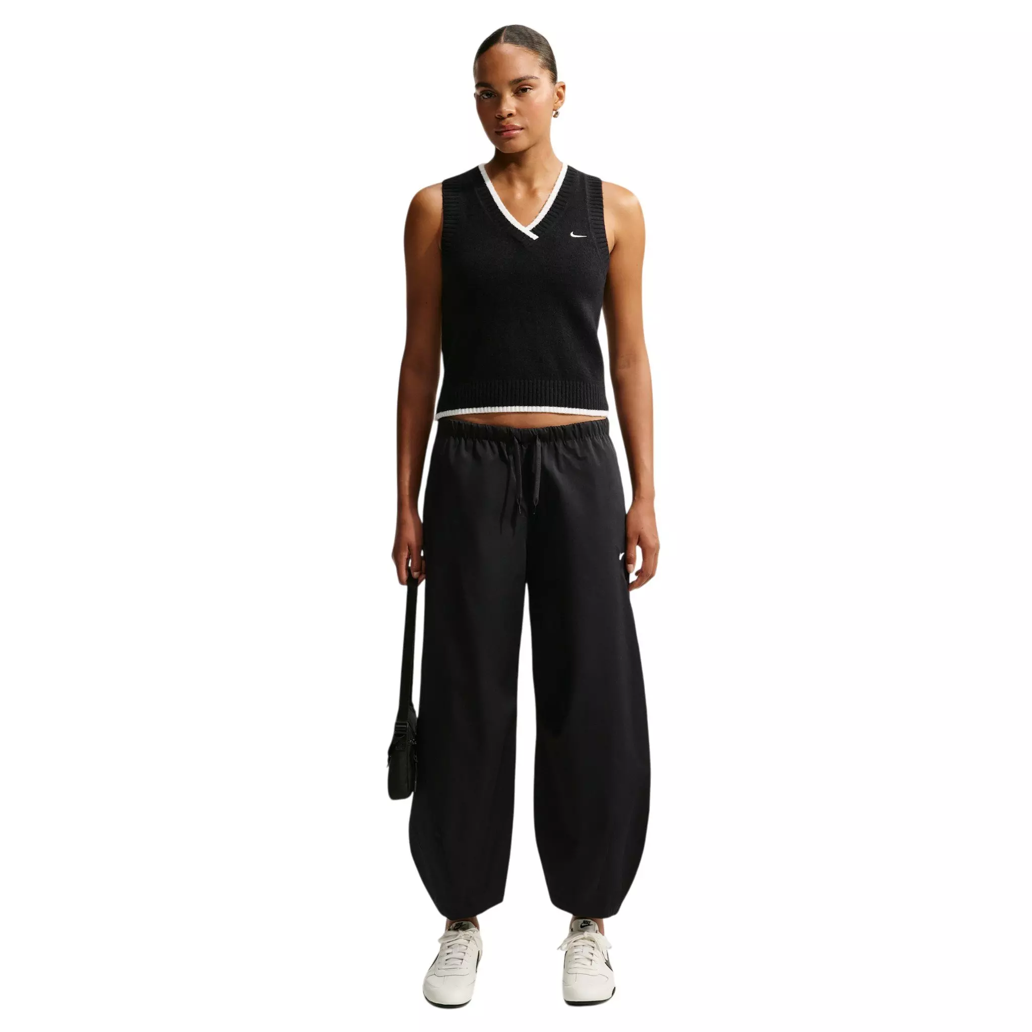 Nike Women's Sportswear Chill Knit Loose Sleeveless Vest - Black/White - BLACK/WHITE