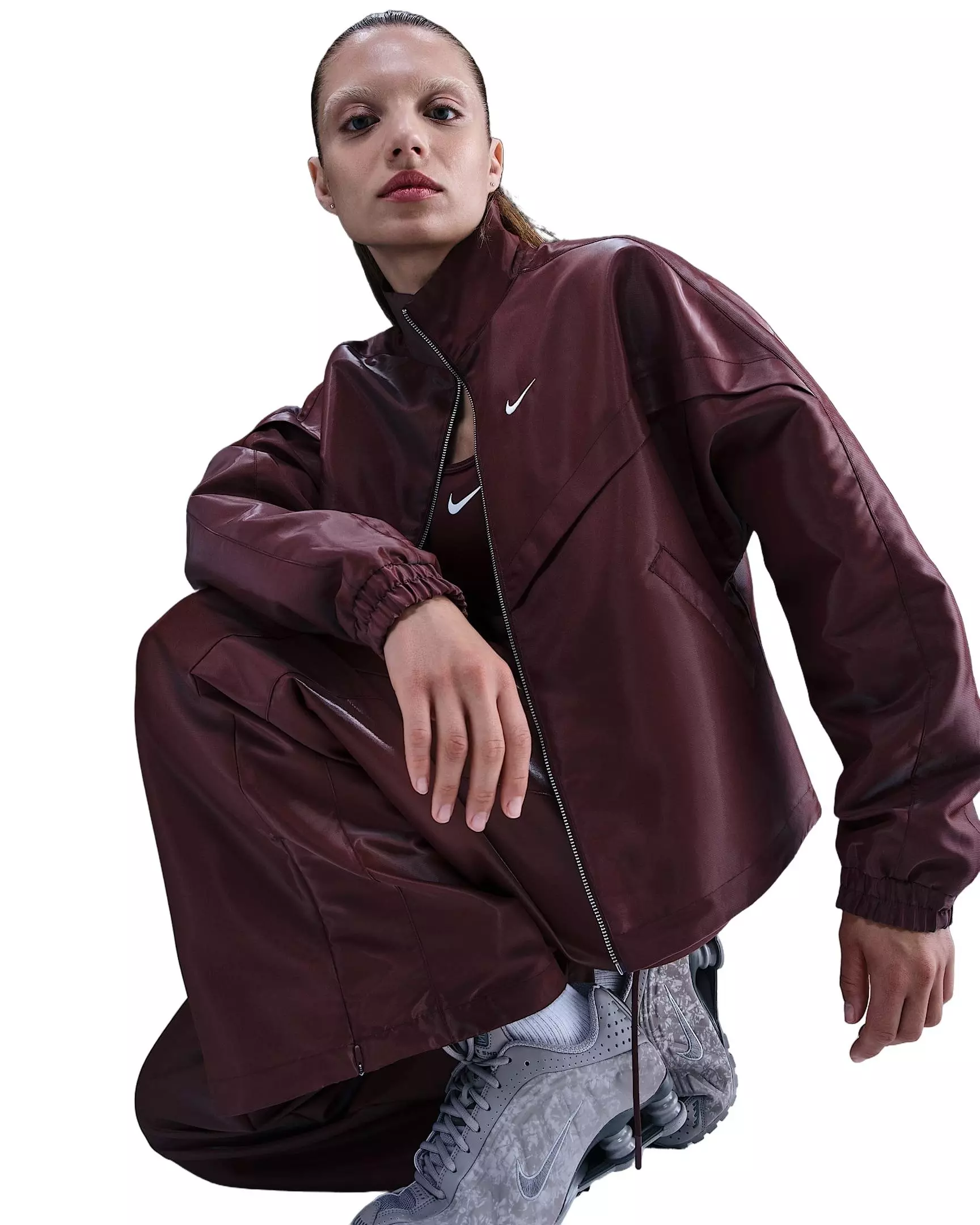 Nike Women's Sportswear Windrunner Shine Jacket - Red - RED