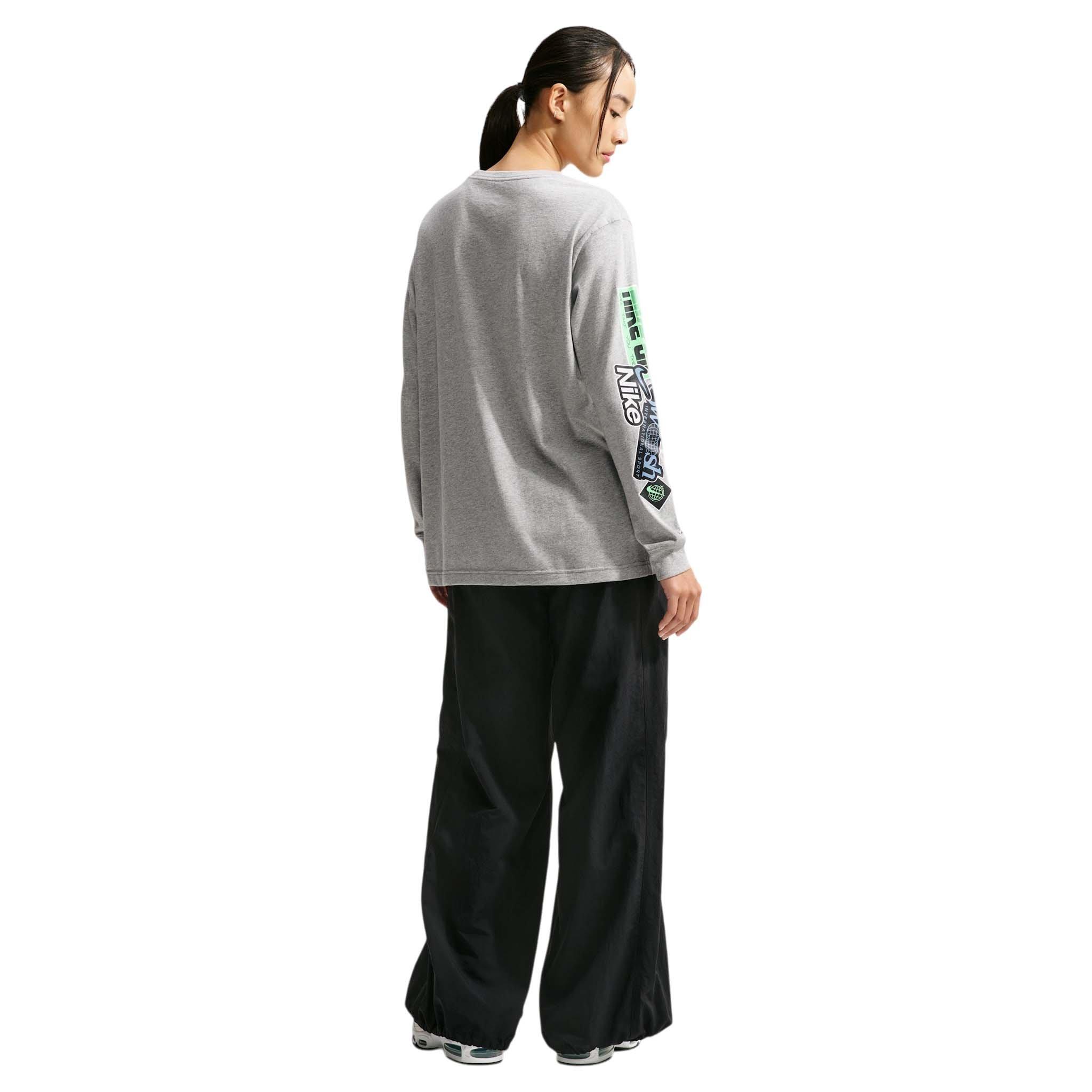 Nike Women's Sportswear Classic Oversized Long Sleeve T-Shirt - Grey - GREY