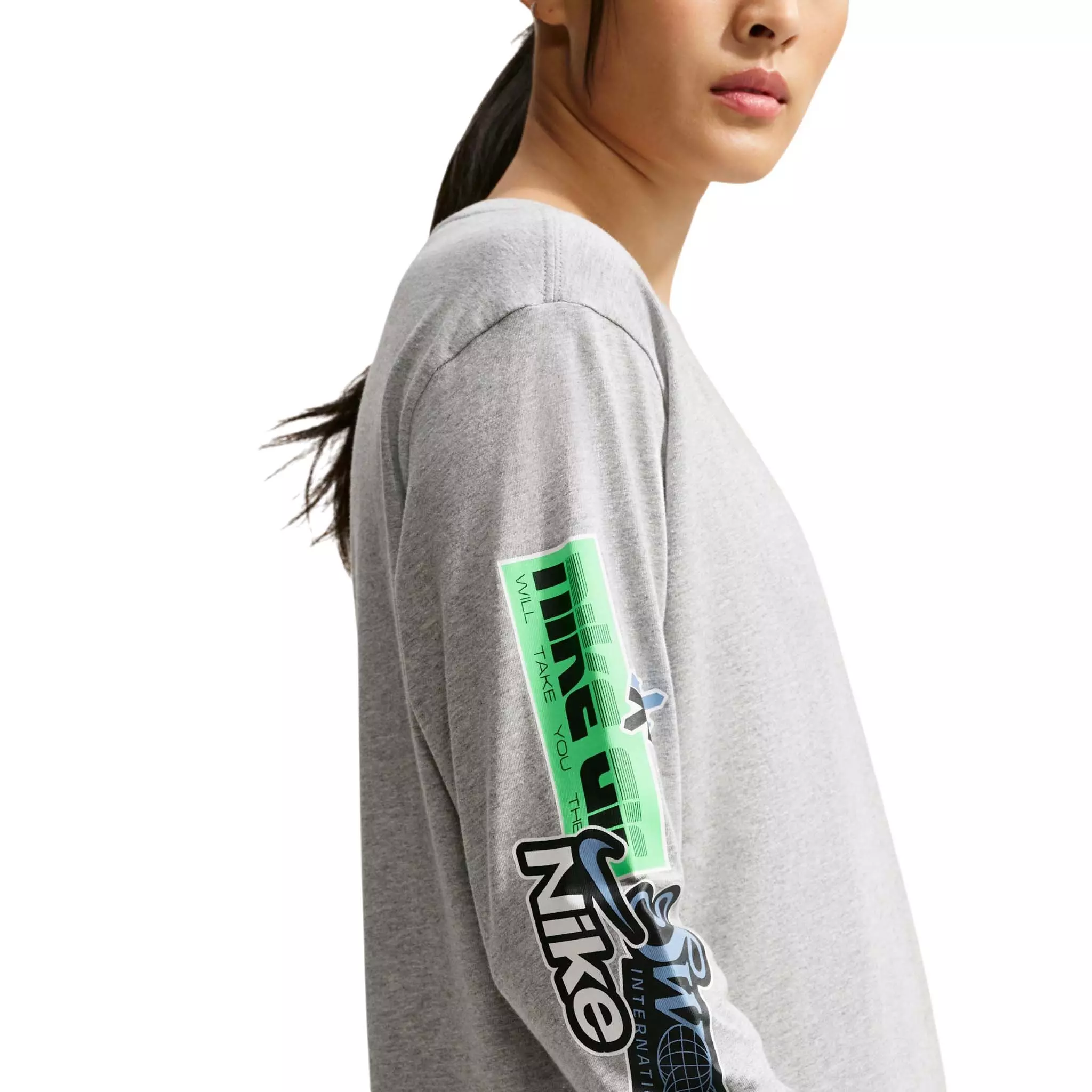 Nike Women's Sportswear Classic Oversized Long Sleeve T-Shirt - Grey - GREY