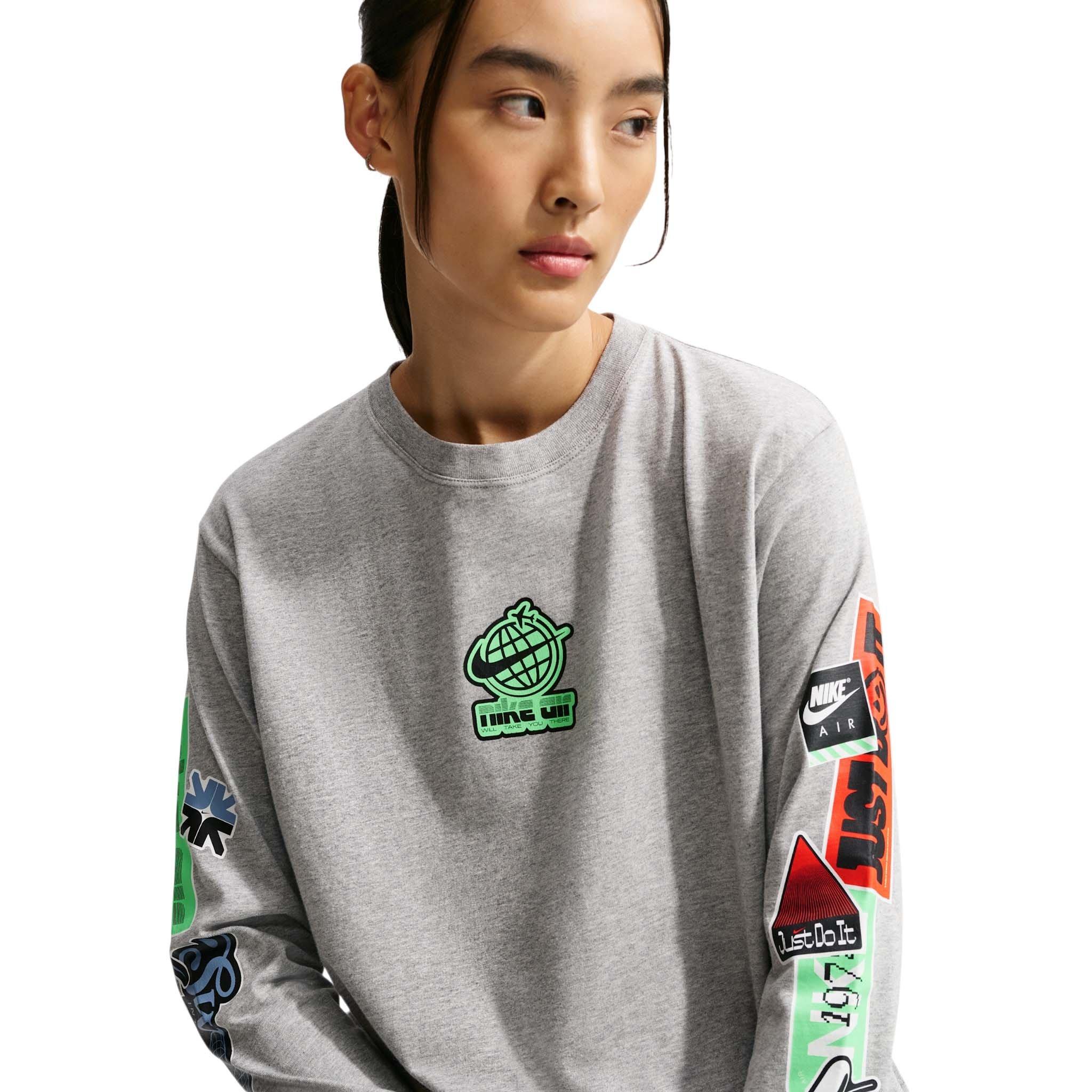 Nike Women's Sportswear Classic Oversized Long Sleeve T-Shirt - Grey - GREY