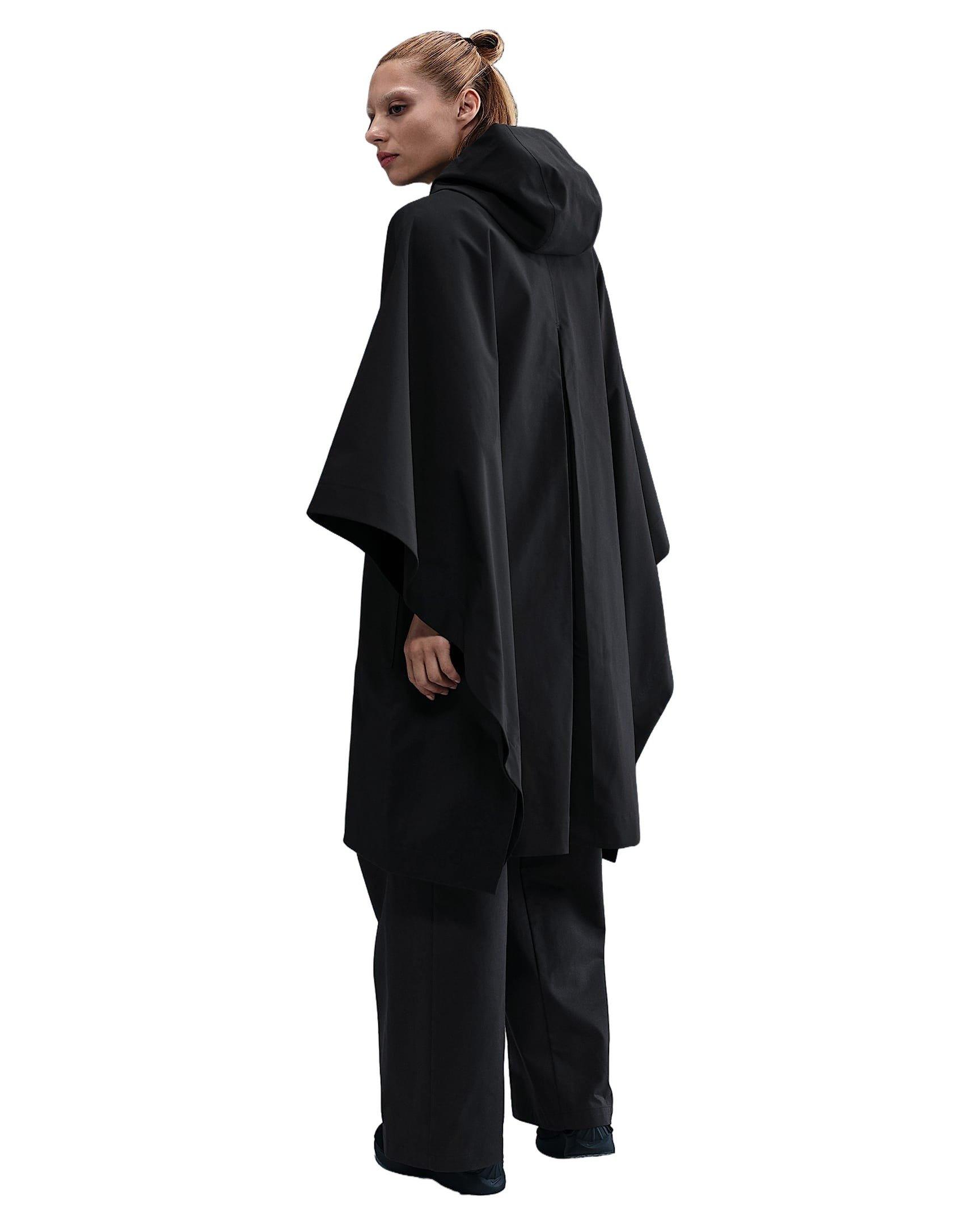 Nike Women's Sportswear Tailored Rain Poncho - Black - BLACK Thumbnail View 6