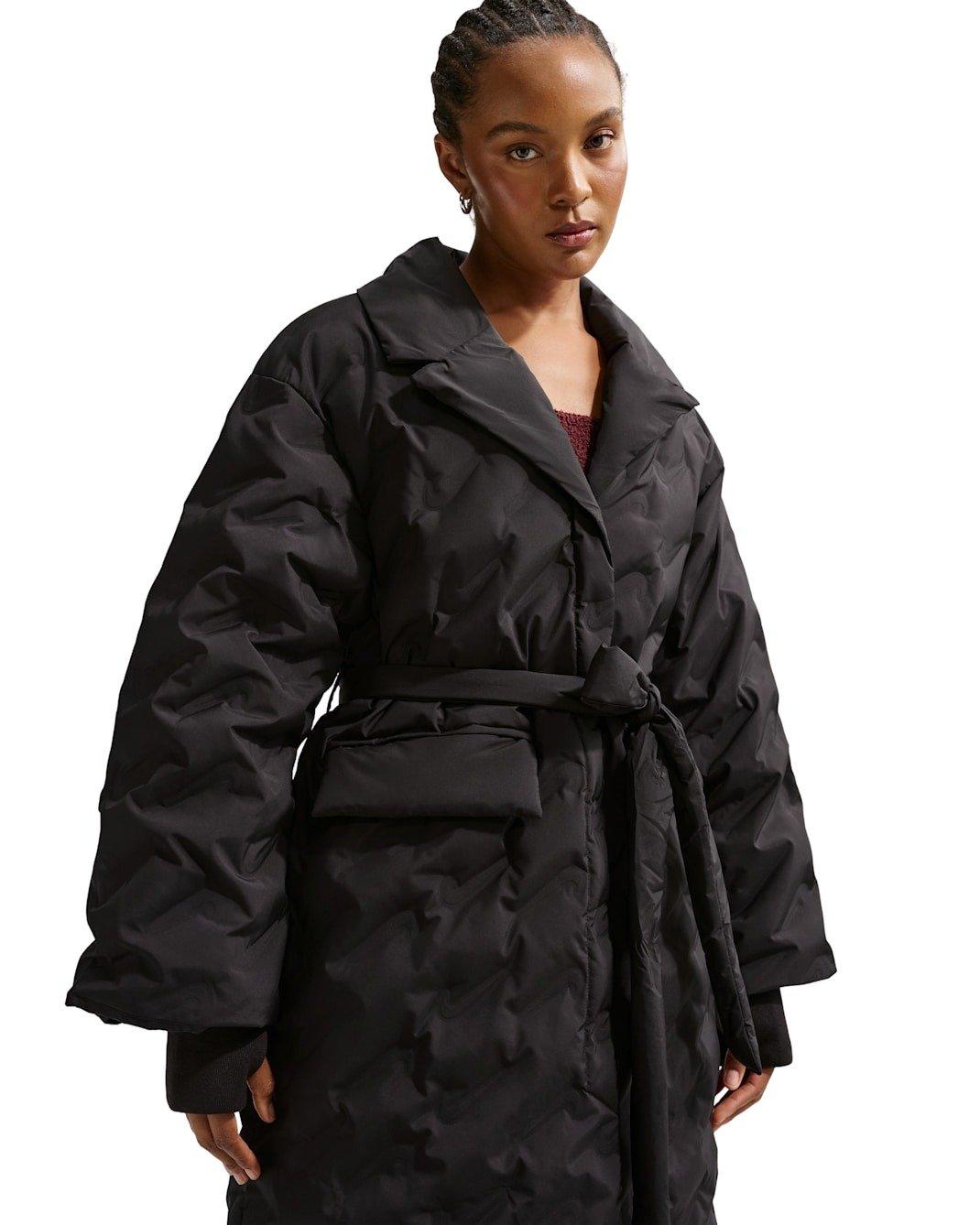 Nike Women's Sportswear Swoosh Series Therma-FIT Oversized Down Trench Coat - Black - BLACK Thumbnail View 3