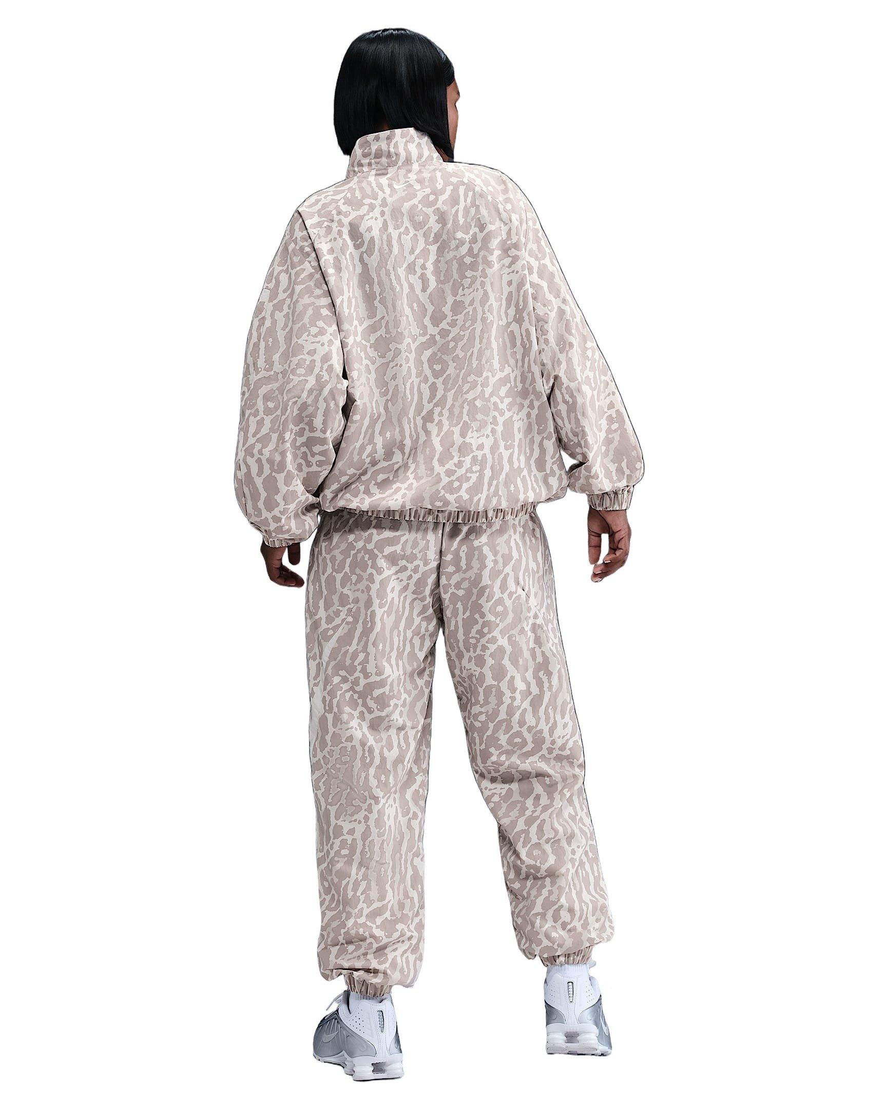 Nike Women's Sportswear Woven Printed Jacket - Beige - BEIGE Thumbnail View 2