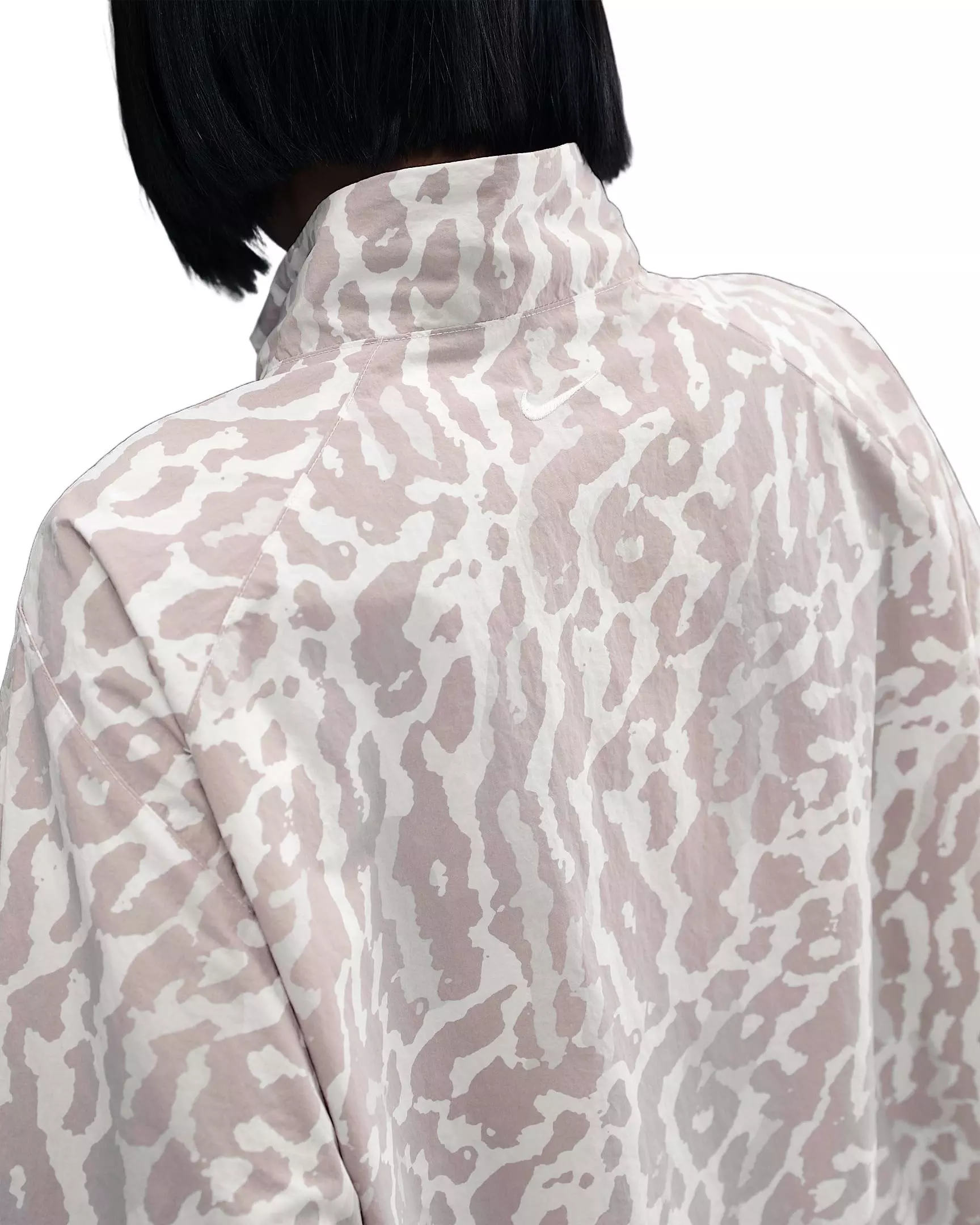 Nike Women's Sportswear Woven Printed Jacket - Beige - BEIGE