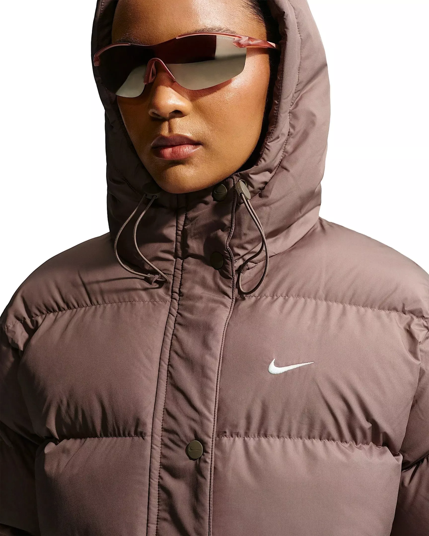 Nike Women's Sportswear Therma-FIT Puffer Jacket - Brown - BROWN