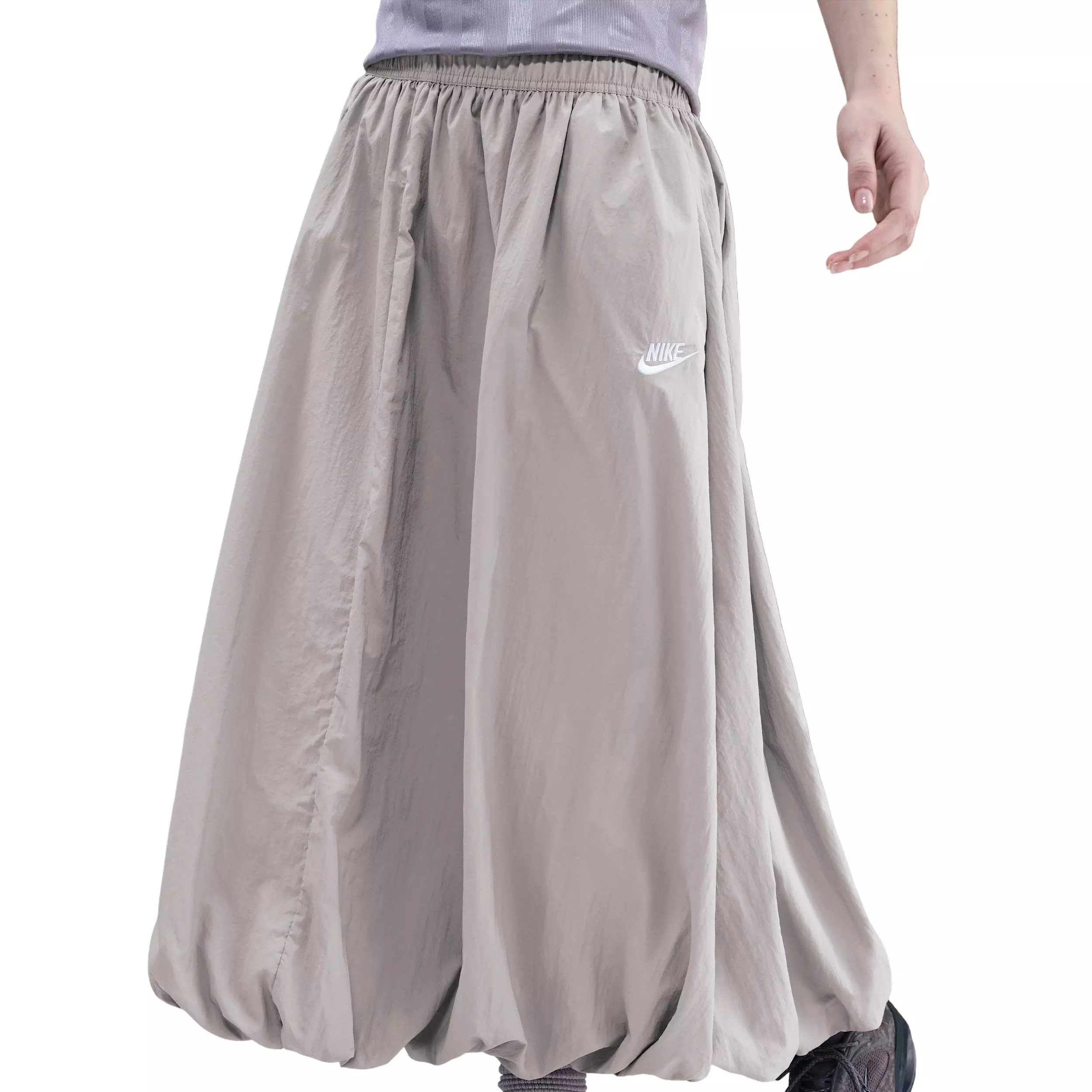 Nike Women's Sportswear Windrunner Skirt -Grey - GREY