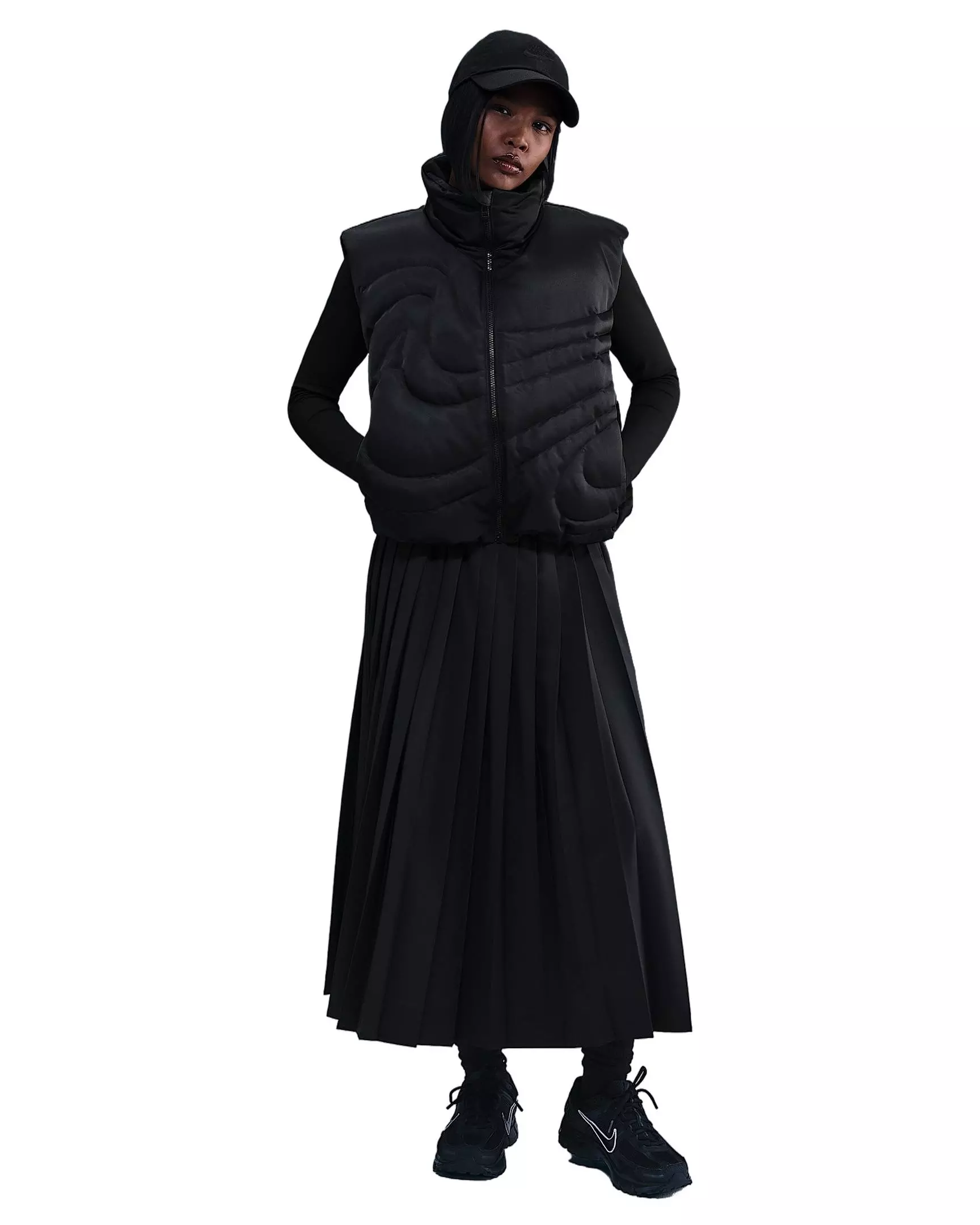 Nike Women's Sportswear Swoosh Series Oversized Down Gilet -Black - BLACK