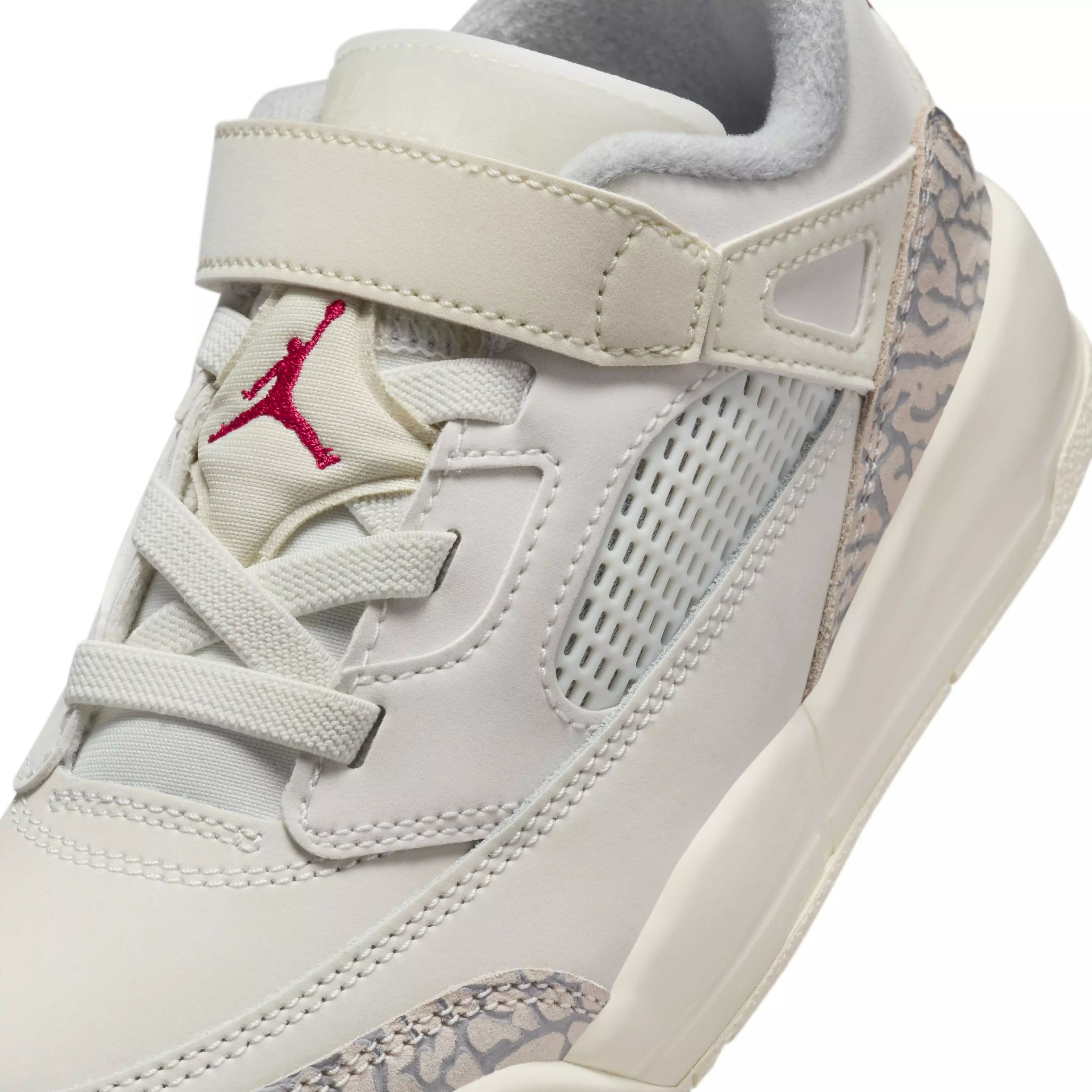Jordan Spizike Low "Sail/Coconut Milk/Sandstone/University Red" Preschool Boys' Shoe - SAIL/MILK/SANDSTONE/RED