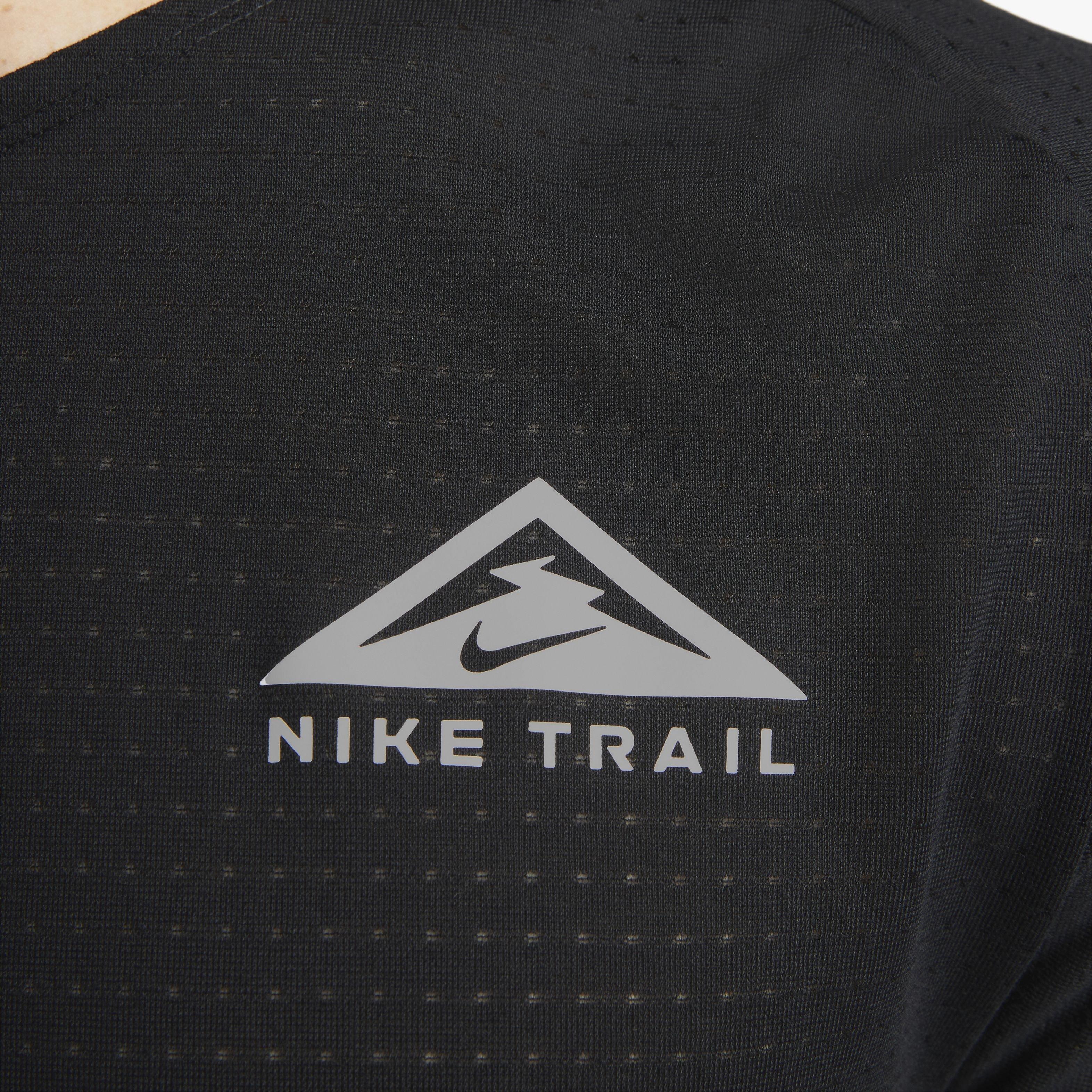 Nike Men's Dri-FIT Solar Chase Short Sleeve Trail Running Top - BLACK Thumbnail View 4