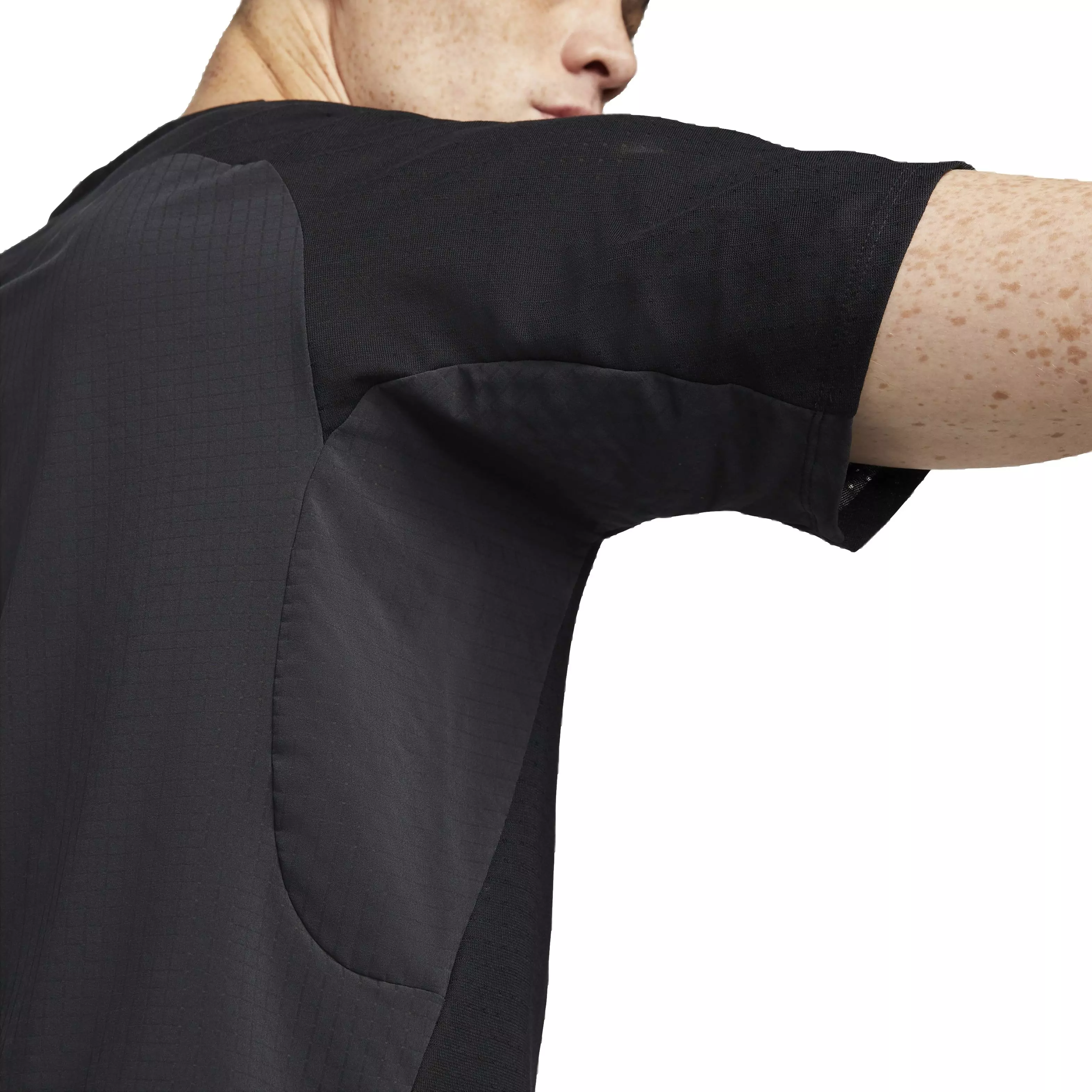 Nike Men's Dri-FIT Solar Chase Short Sleeve Trail Running Top - BLACK