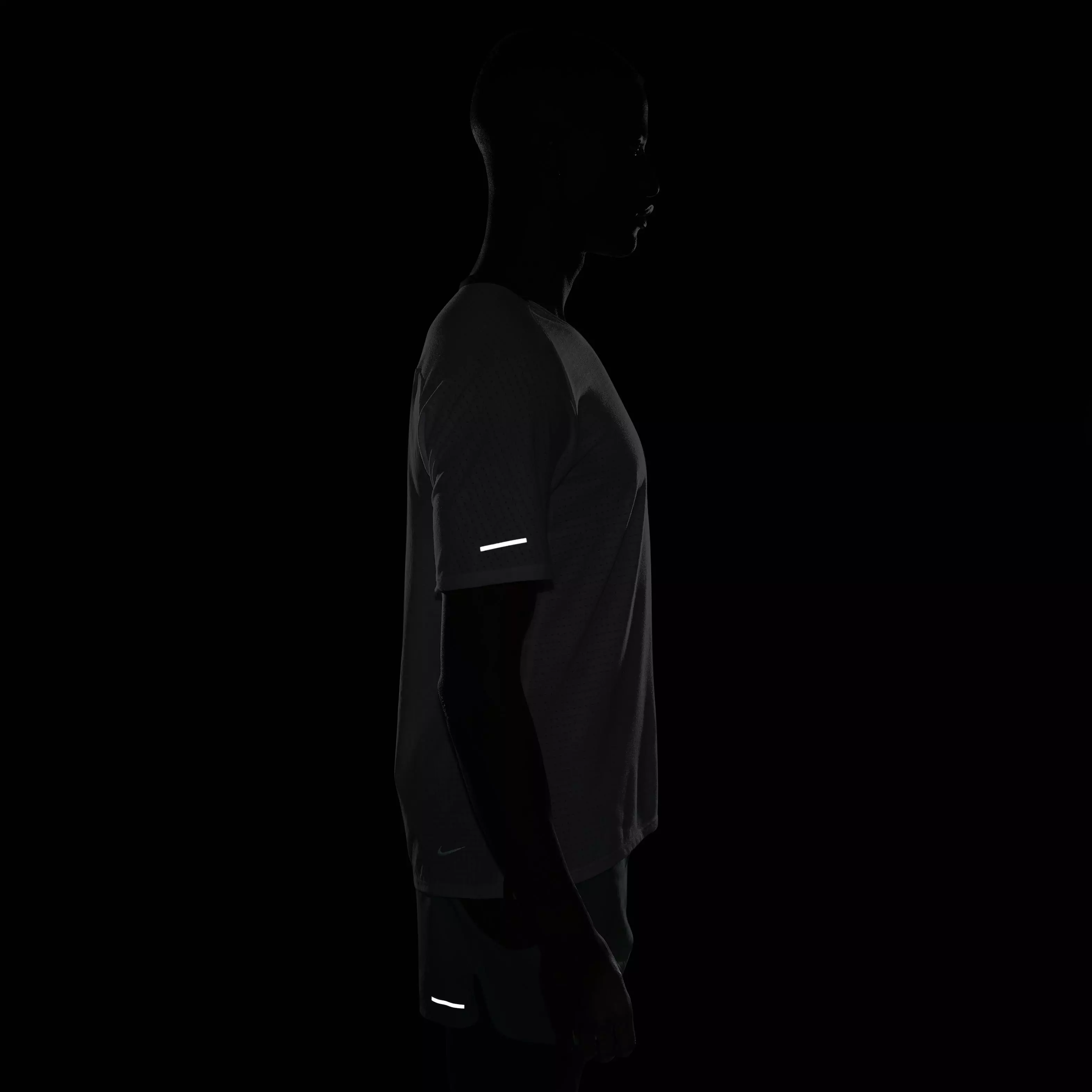 Nike Men's Dri-FIT Solar Chase Short Sleeve Trail Running Top - WHITE