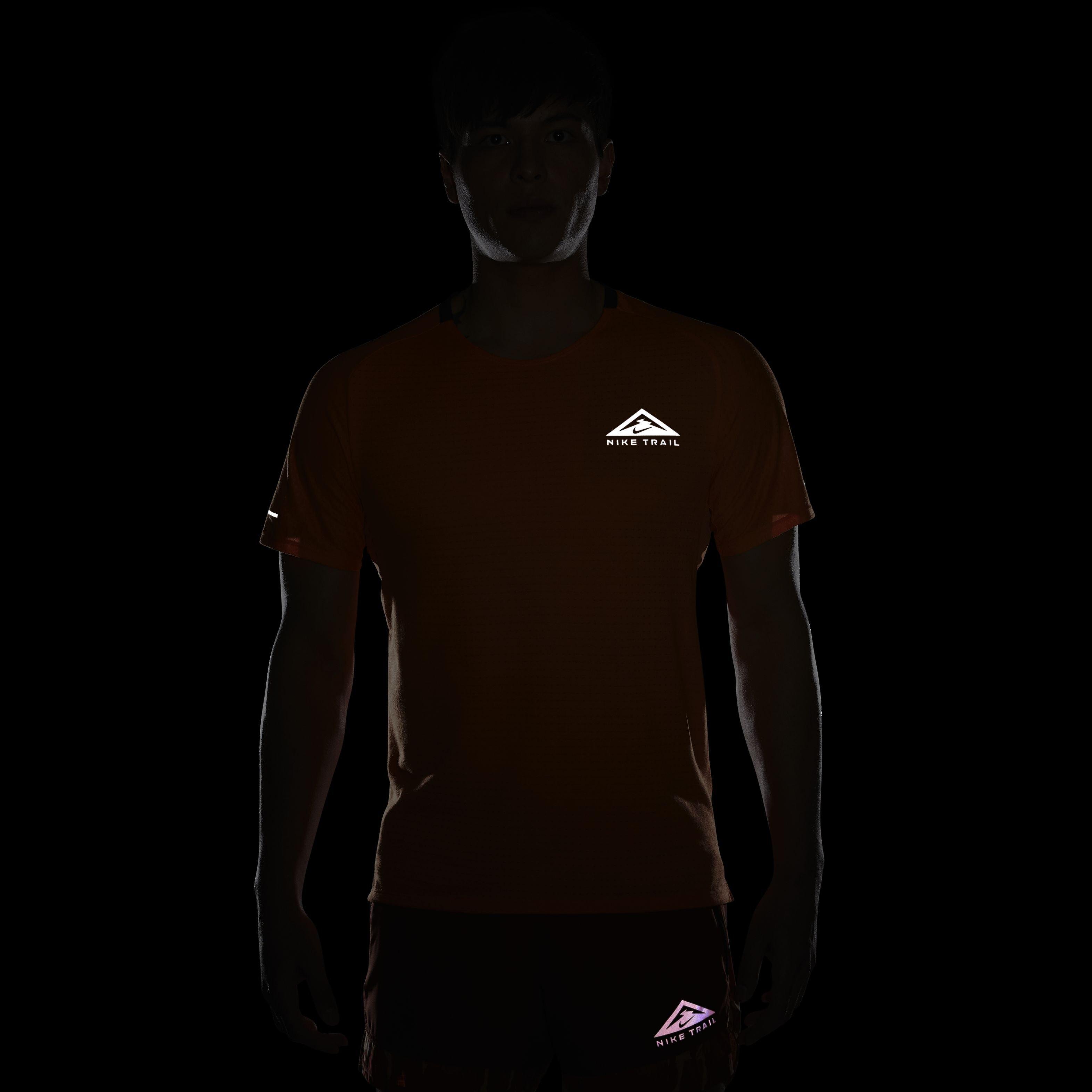 Nike Men's Dri-FIT Solar Chase Short Sleeve Trail Running Top - ORANGE Thumbnail View 6