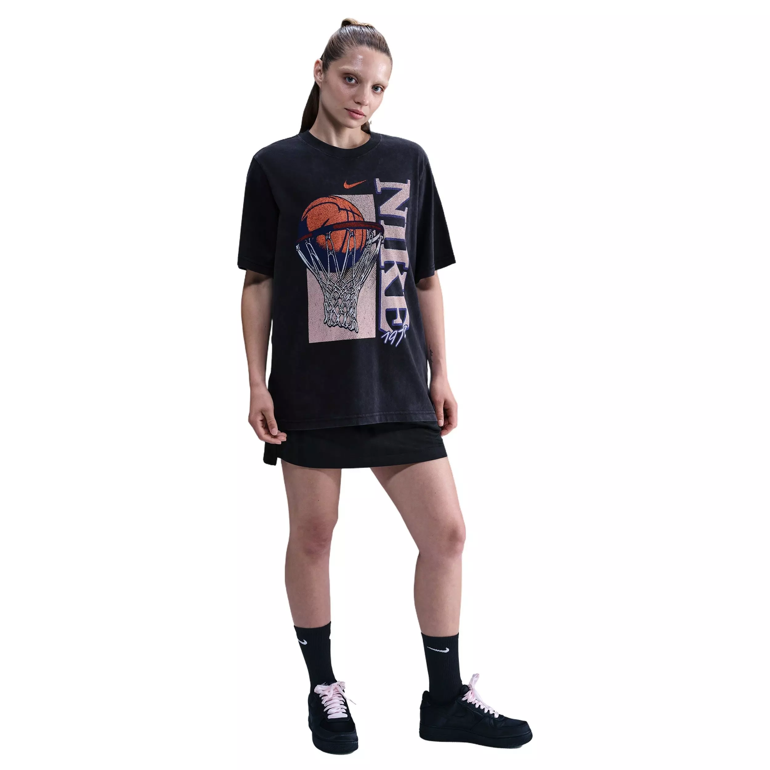 Nike Women's Basketball Vintage Lockup Tee -Black - BLACK