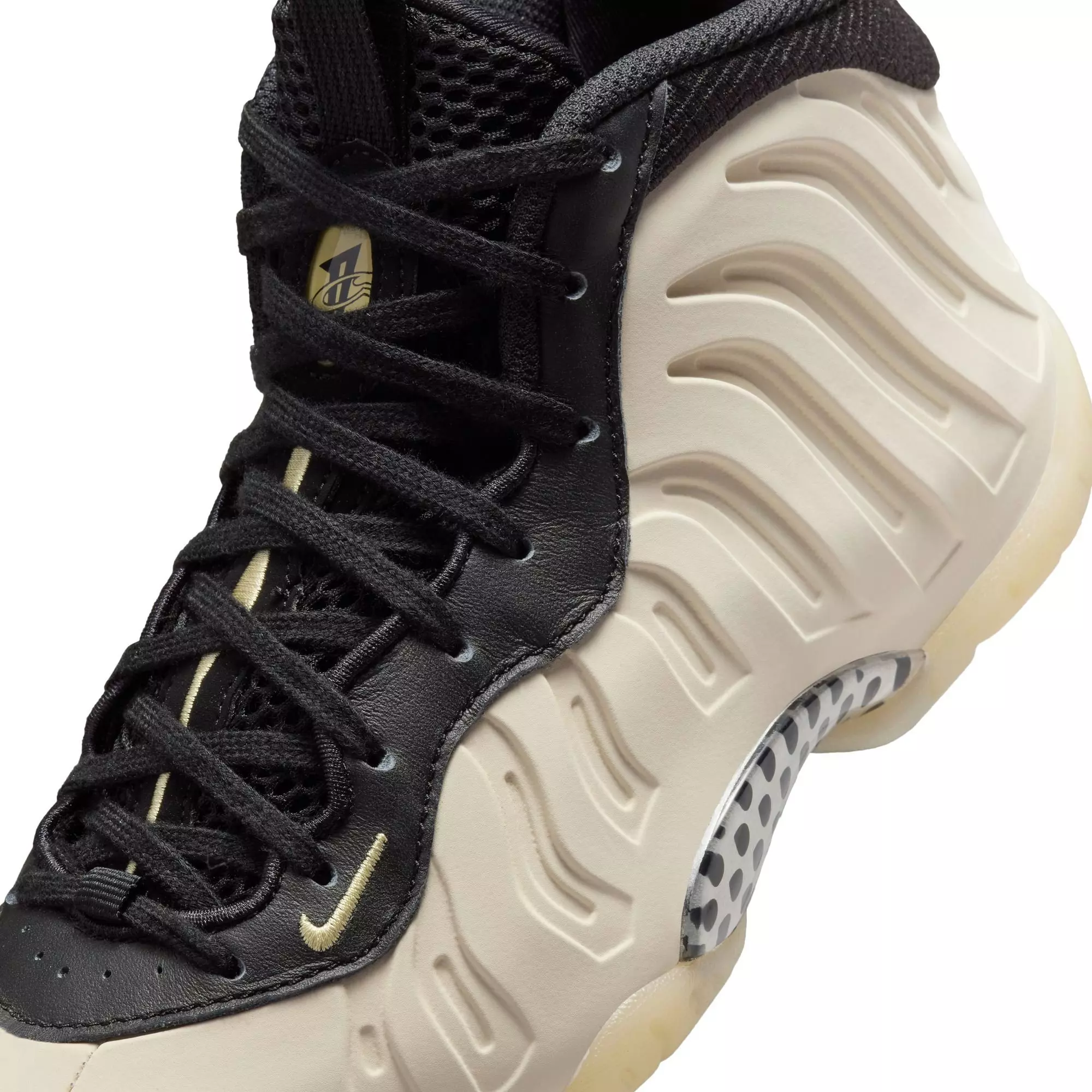 Nike Little Posite One "Black/Team Gold/Light Orewood Brown/Chrome" Grade School Boys' Shoe - BLACK/GOLD/LT BROWN/CHROME