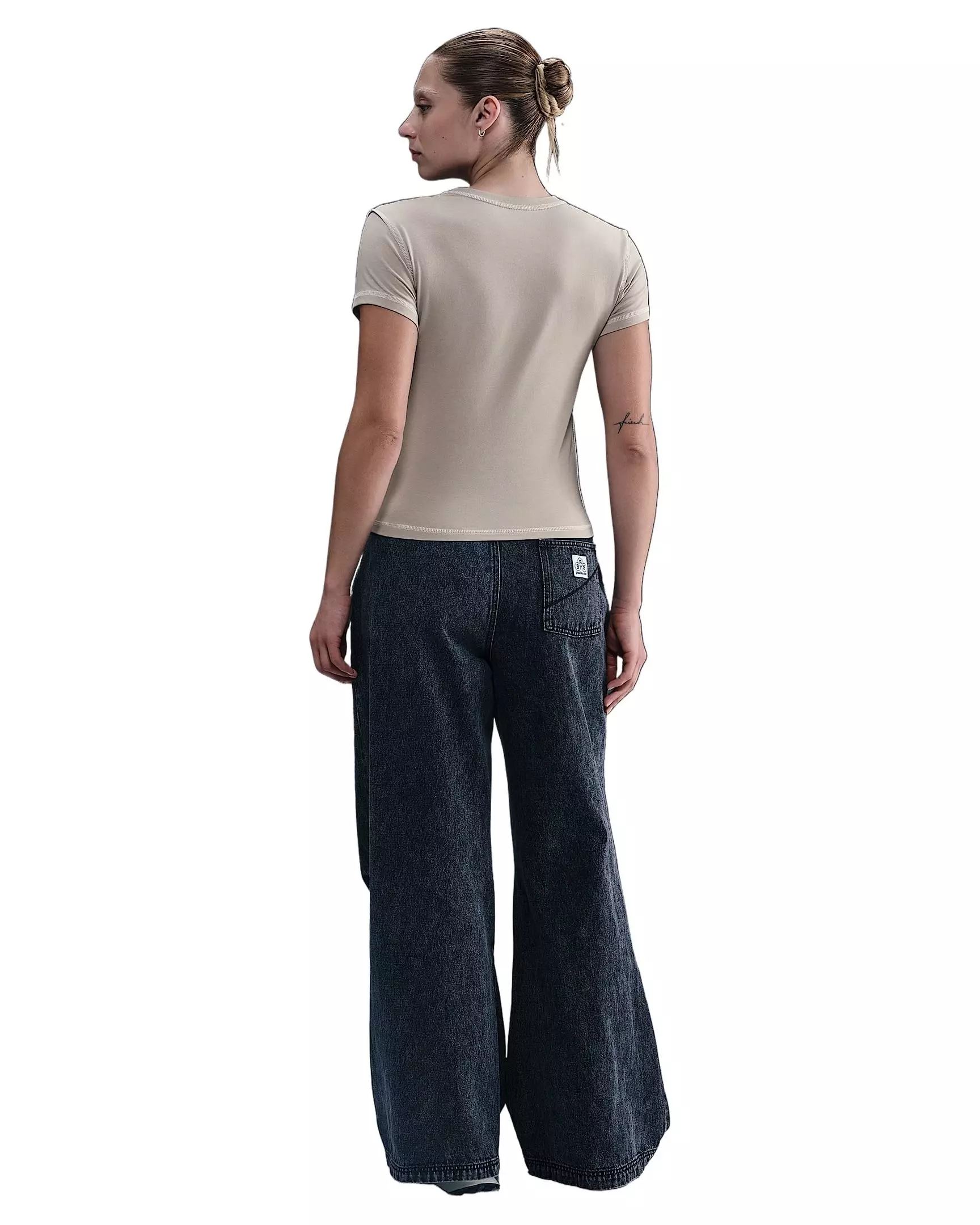 Nike Women's Sportswear Chill Knit Slim Cropped Top - Grey - GREY