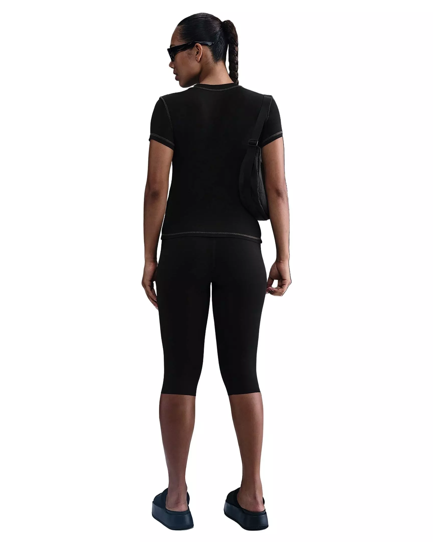 Nike Women's Sportswear Chill Knit Slim Cropped Top -Black - BLACK