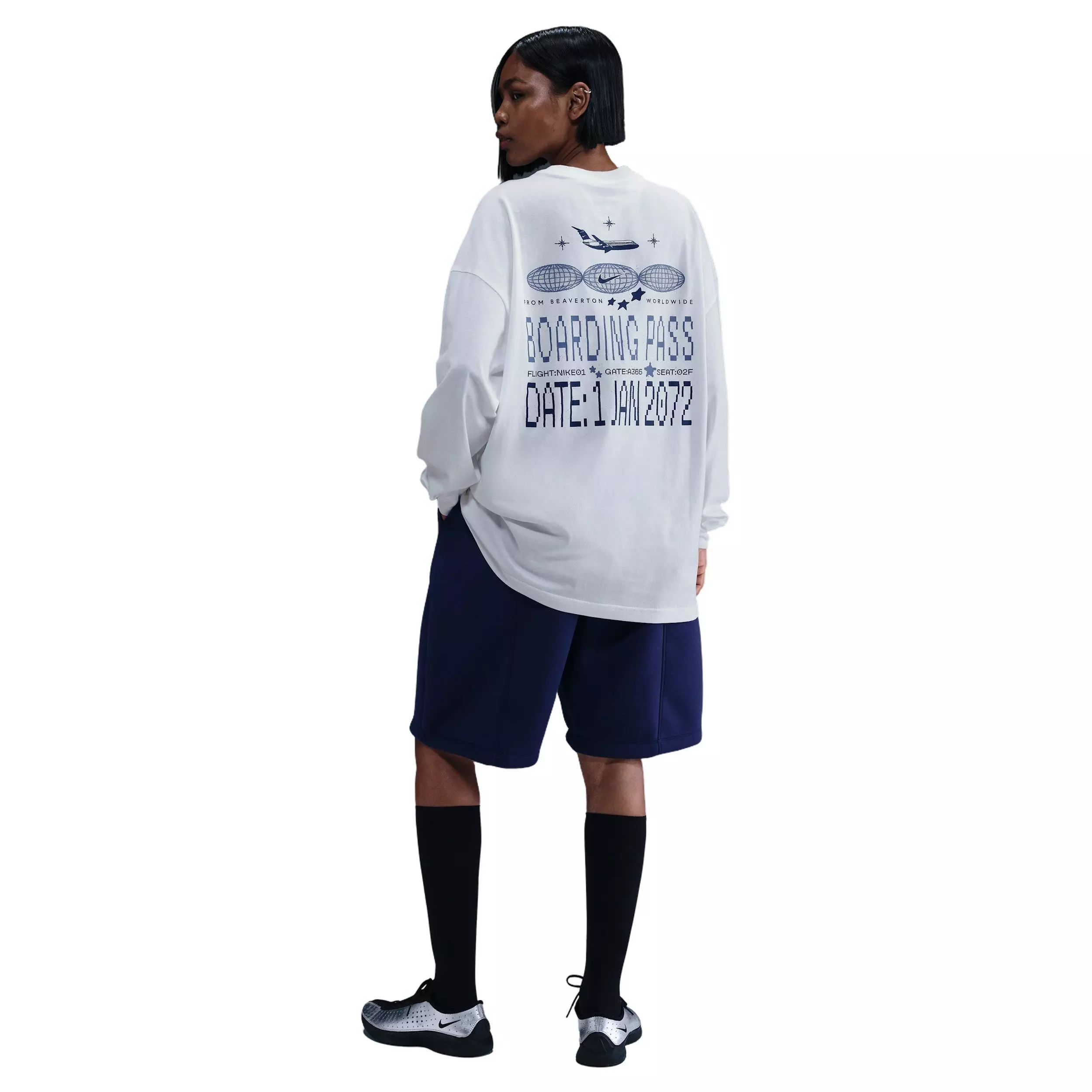 Nike Women's Sportswear Oversized Long-Sleeve Travel T-Shirt - White - WHITE
