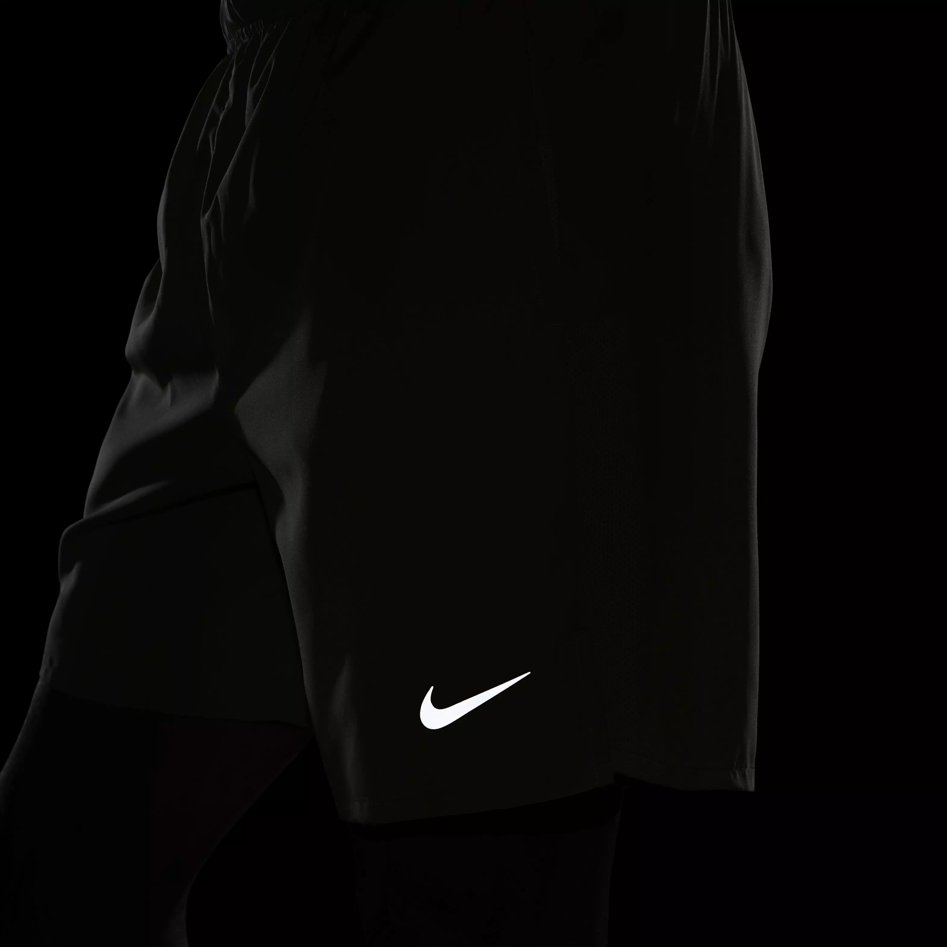 Nike Men's Dri-FIT Challenger 7" Brief-Lined Running Shorts - BROWN