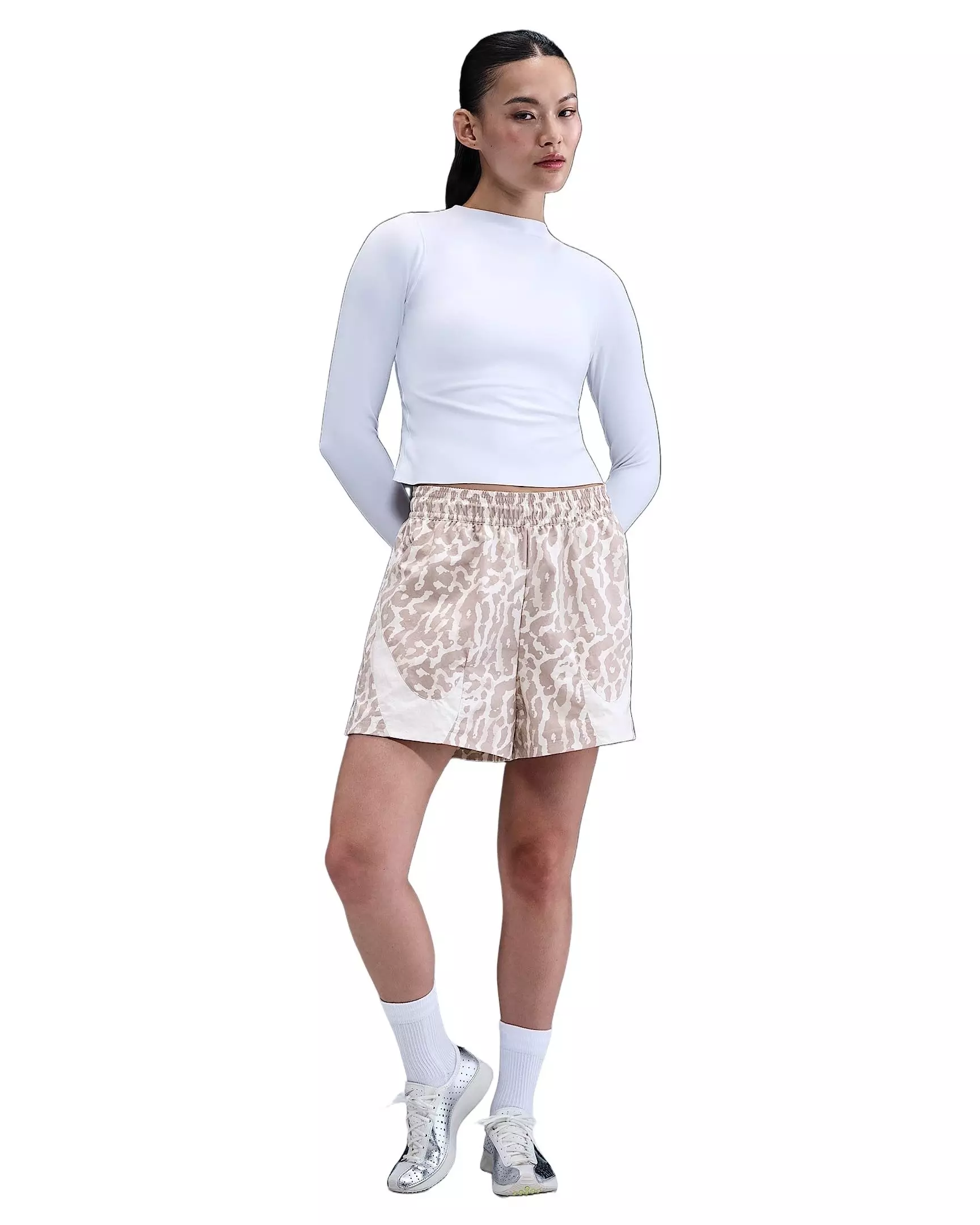 Nike Women's Sportswear Trend Woven AOP Shorts - Grey - GREY