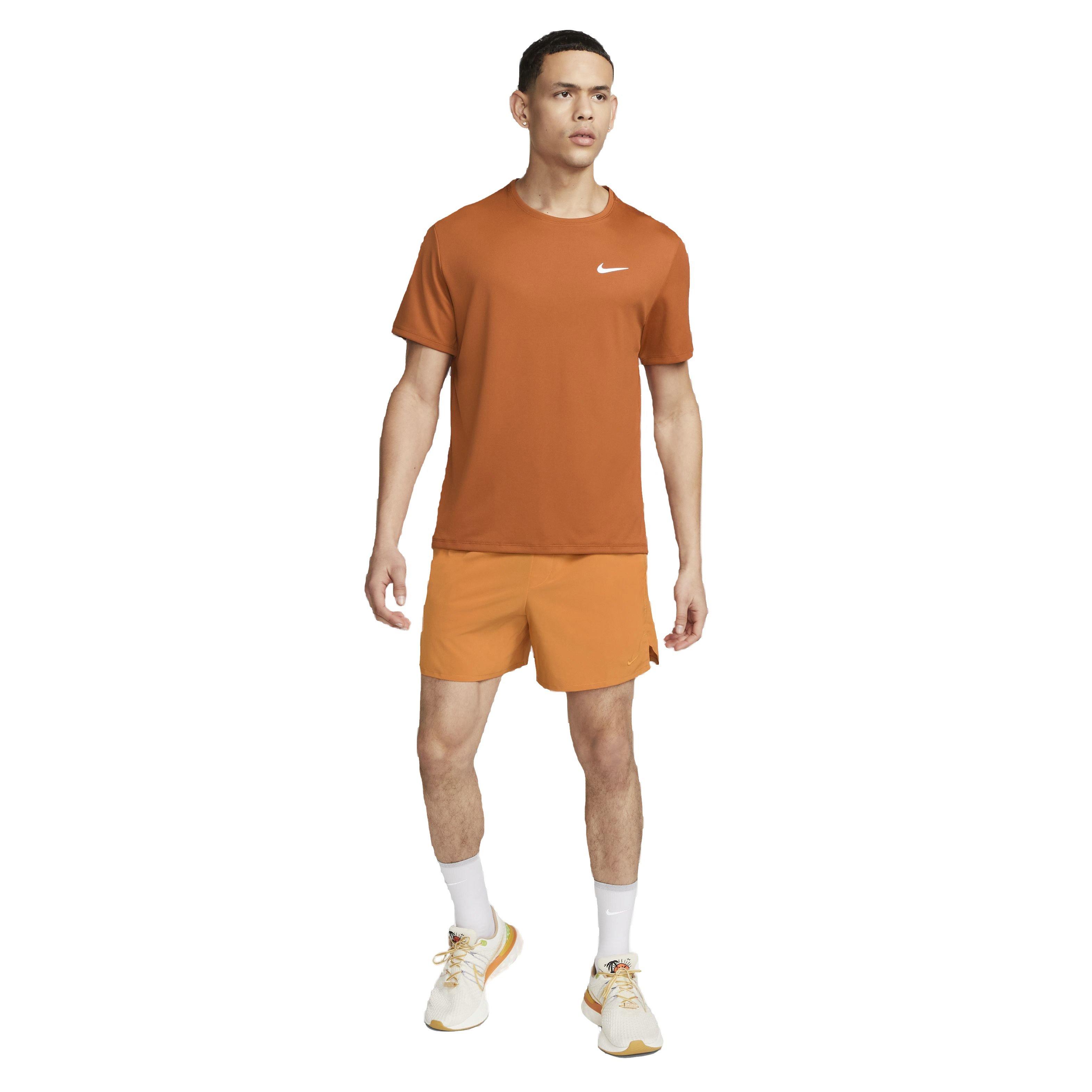 Nike Men's Dri-FIT Unlimited 5" Unlined Versatile Shorts - ORANGE