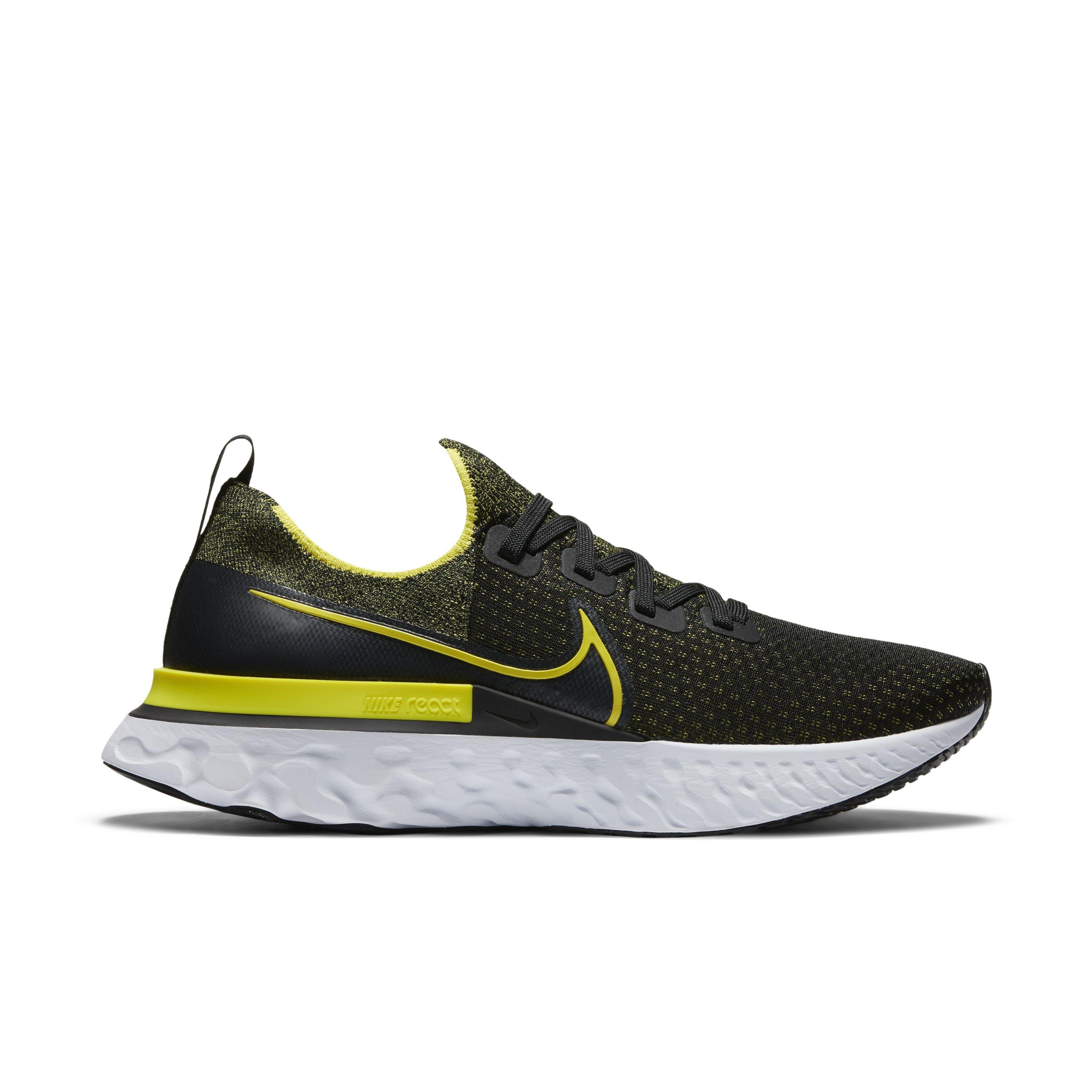 nike infinity react flat feet
