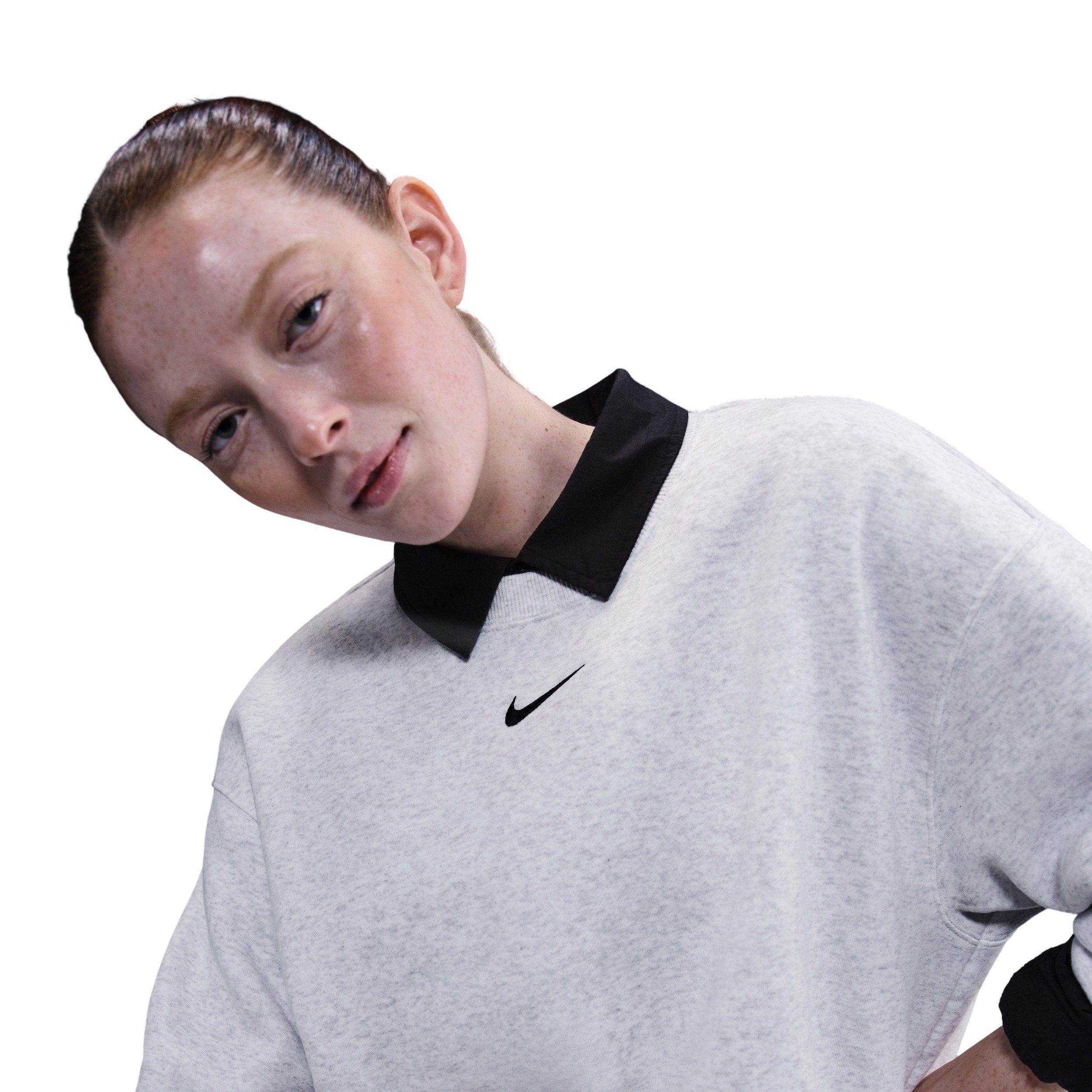 Nike Women's Sportswear Phoenix Fleece Oversized Crew-Neck Sweatshirt - Birch Heather - BIRCH HEATHER Thumbnail View 3