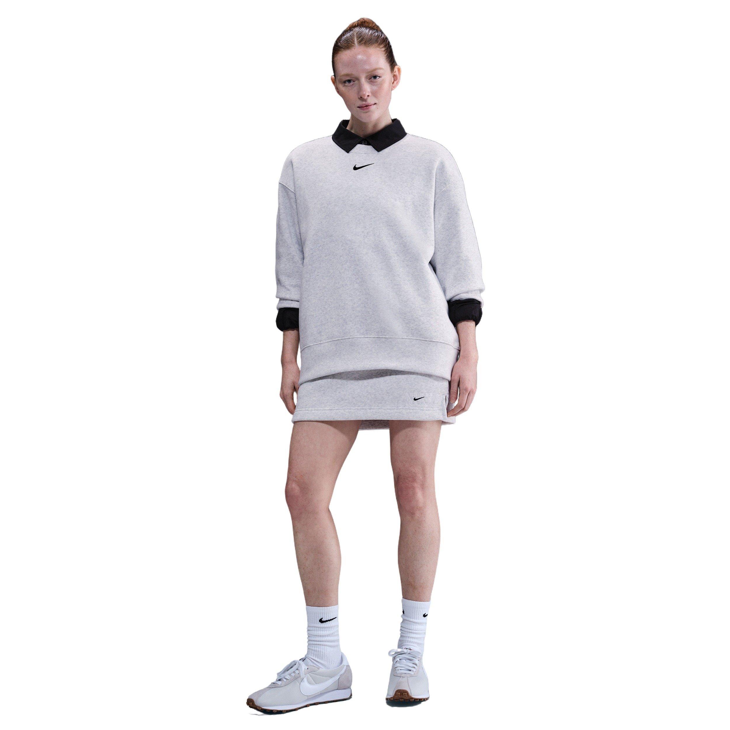Nike Women's Sportswear Phoenix Fleece Oversized Crew-Neck Sweatshirt - Birch Heather - BIRCH HEATHER Thumbnail View 4
