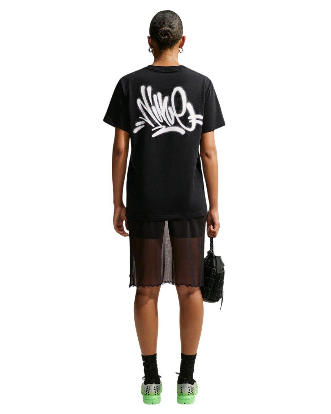 Nike Women's Sportswear Classic Oversized Graffiti Graphic T-Shirt - Black - BLACK