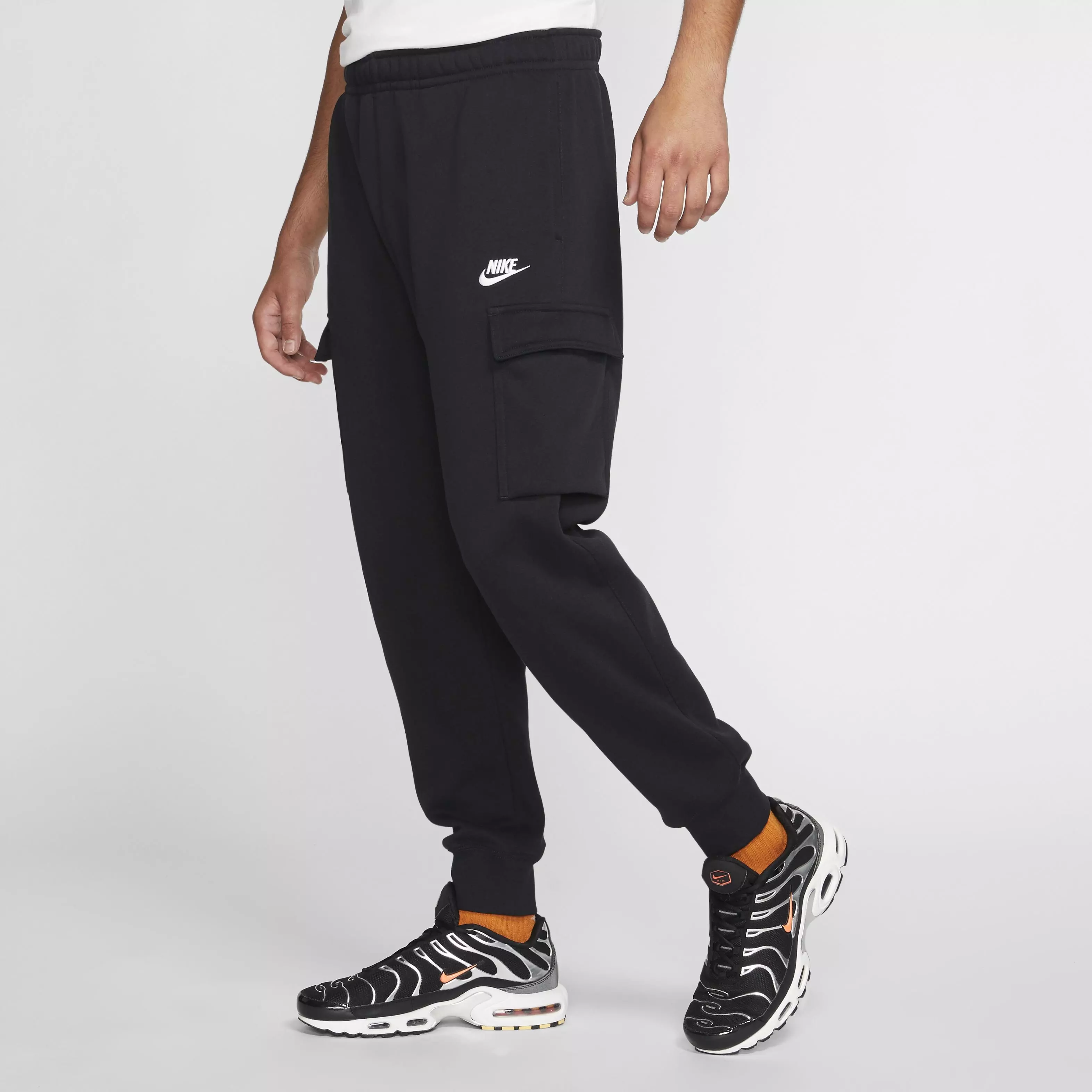 Nike Men's Sportswear Club Fleece Cargo Pants - BLACK/BLACK/WHITE