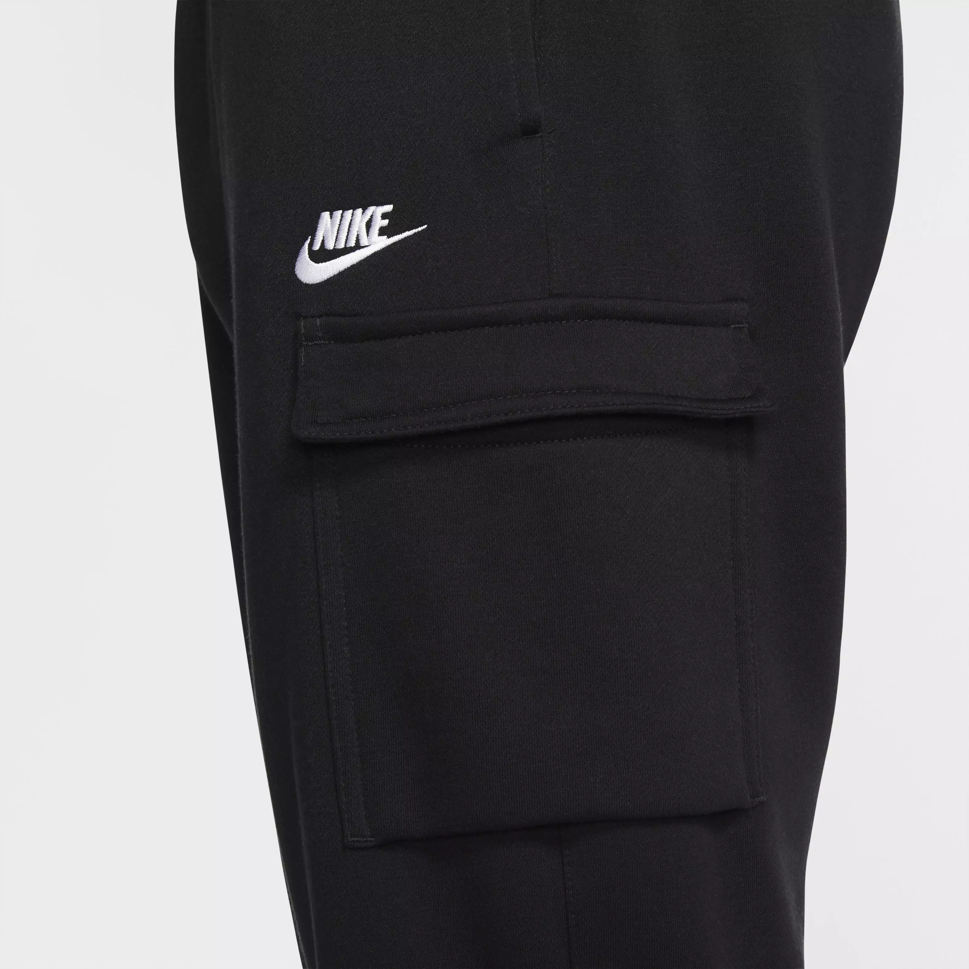 Nike Men's Sportswear Club Fleece Cargo Pants - BLACK/BLACK/WHITE