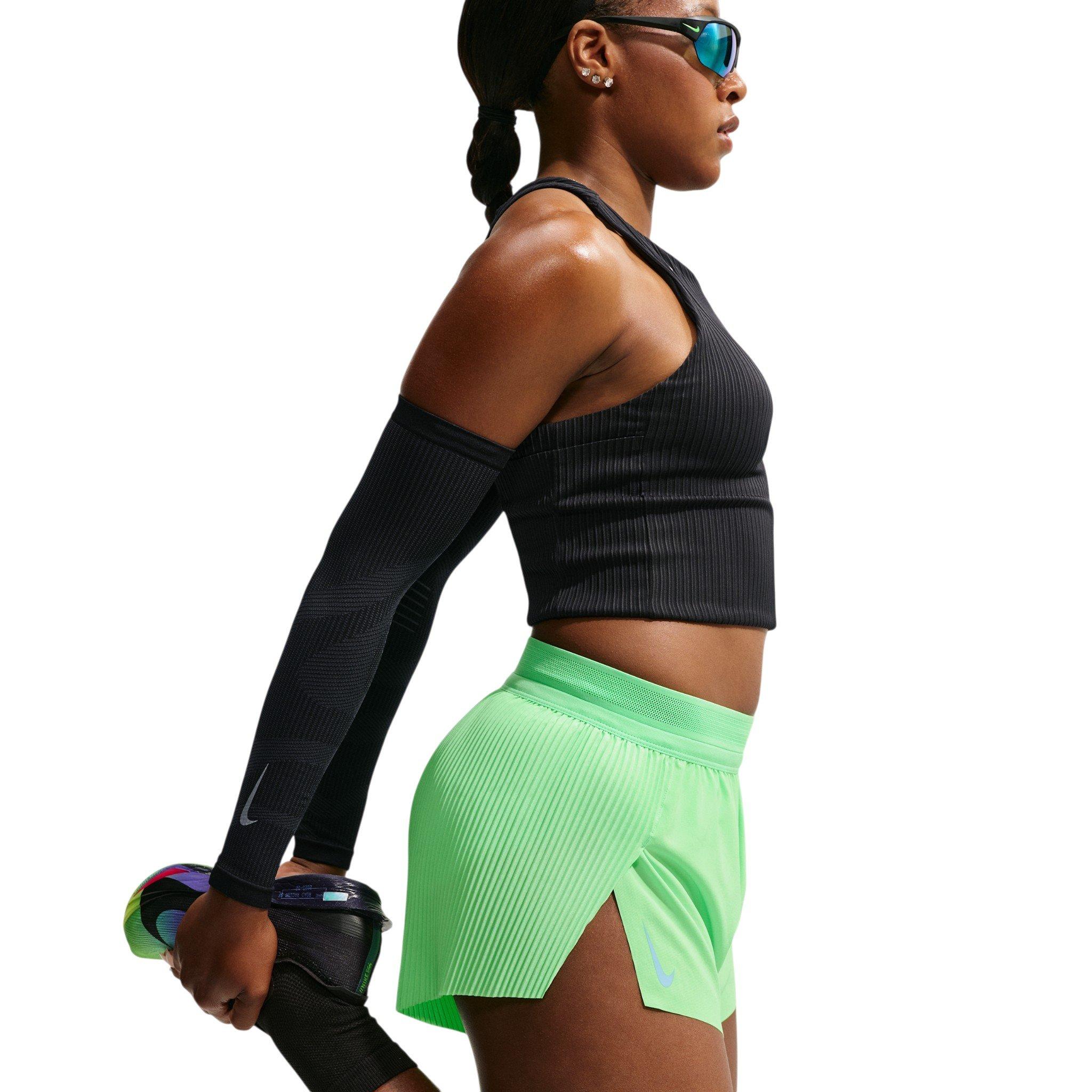 Nike Women's AeroSwift Dri-FIT ADV Mid-Rise 3" Brief-Lined Running Shorts - Green/Black - GREEN/BLACK Thumbnail View 3