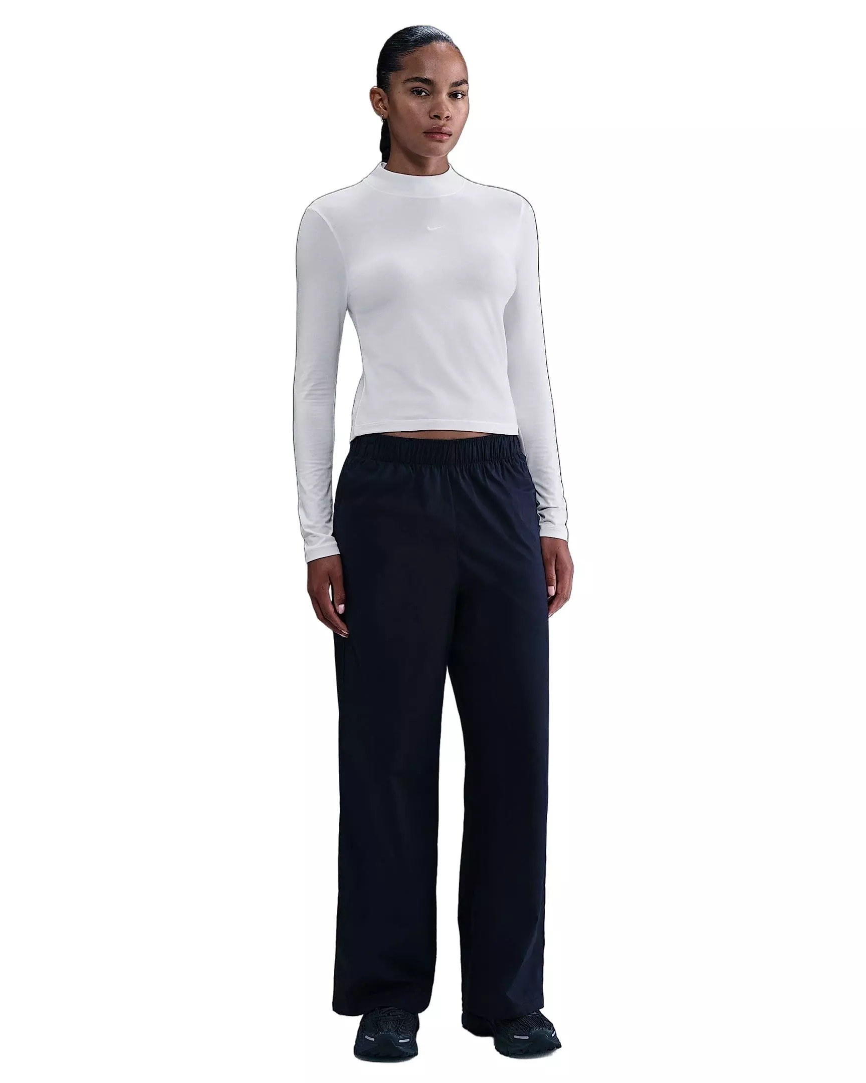 Nike Women's Sportswear Chill Knit Slim Long-Sleeve Mock-Neck T-Shirt - White - WHITE