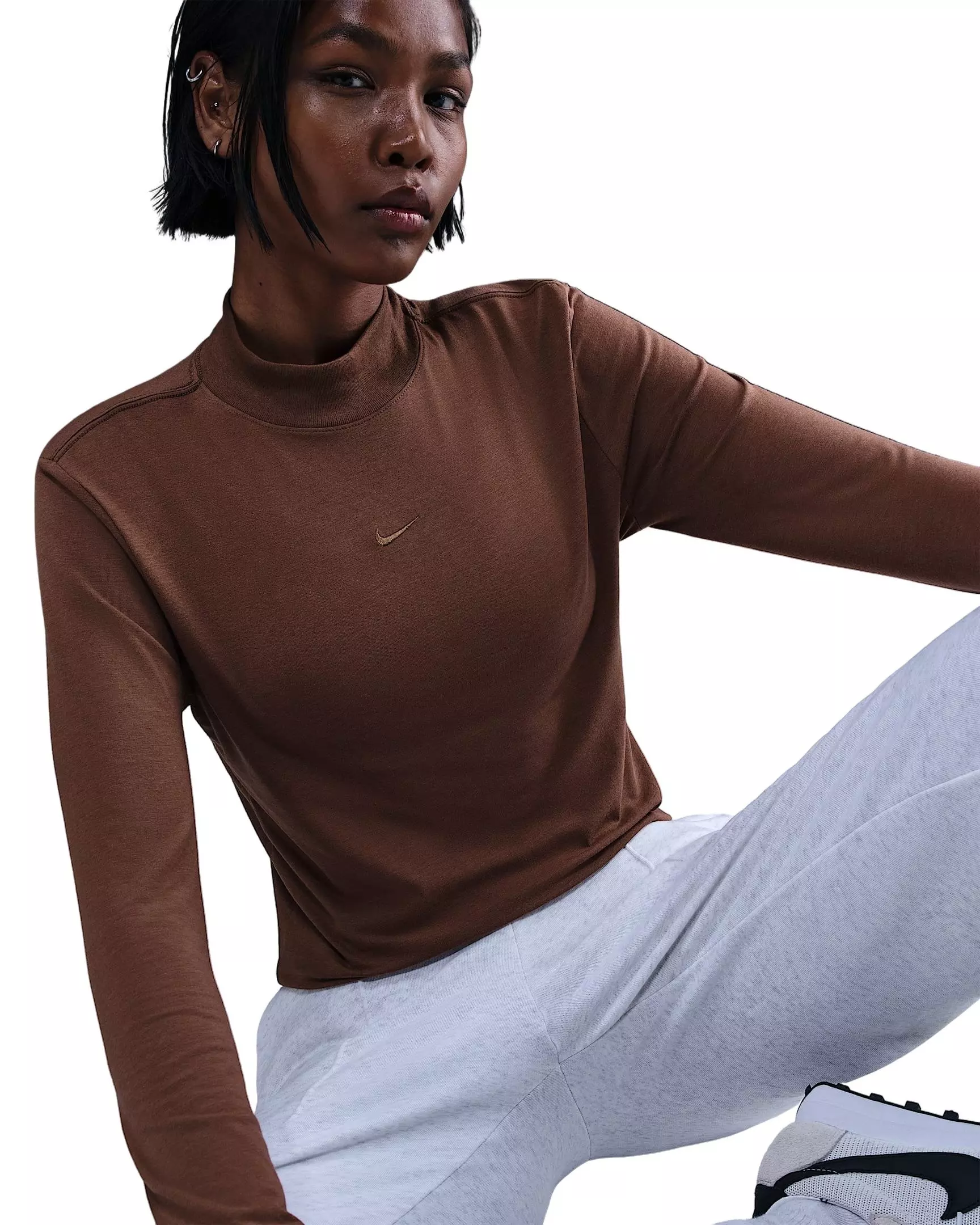 Nike Women's Sportswear Chill Knit Slim Long-Sleeve Mock-Neck T-Shirt -Brown - BROWN