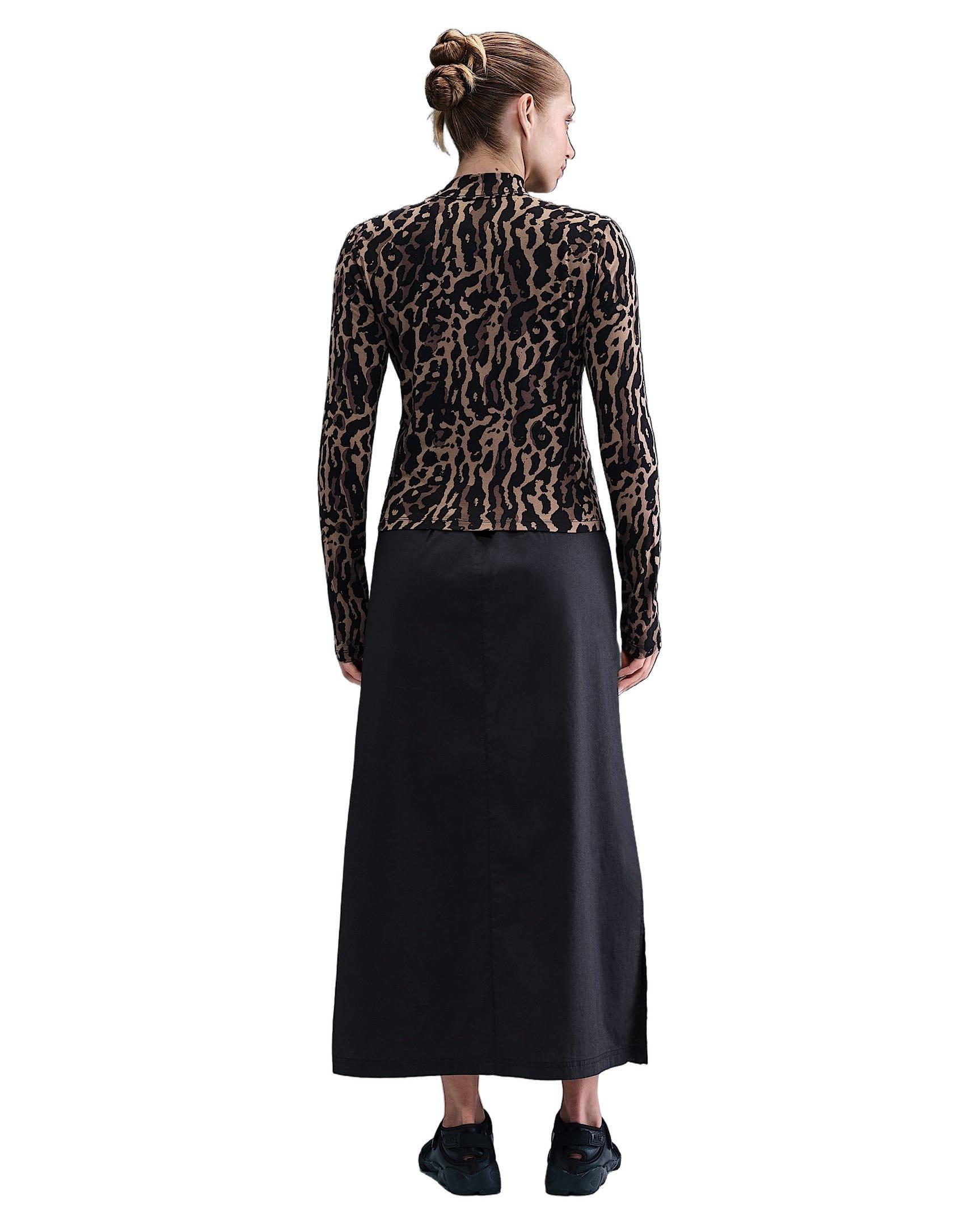 Nike Women's Sportswear Chill Knit Slim Long-Sleeve T-Shirt -Black - BLACK Thumbnail View 6